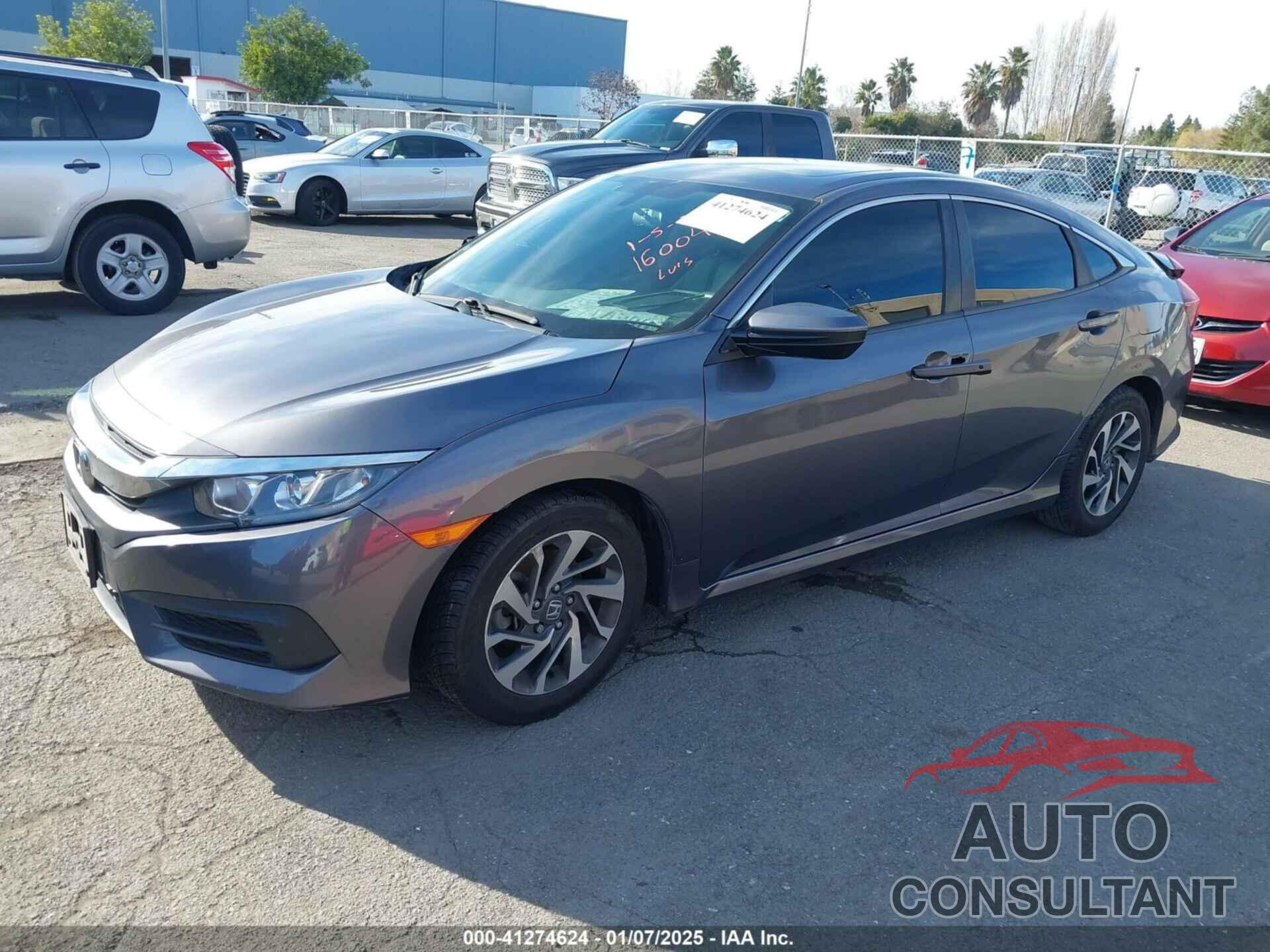 HONDA CIVIC 2018 - 19XFC2F71JE201514