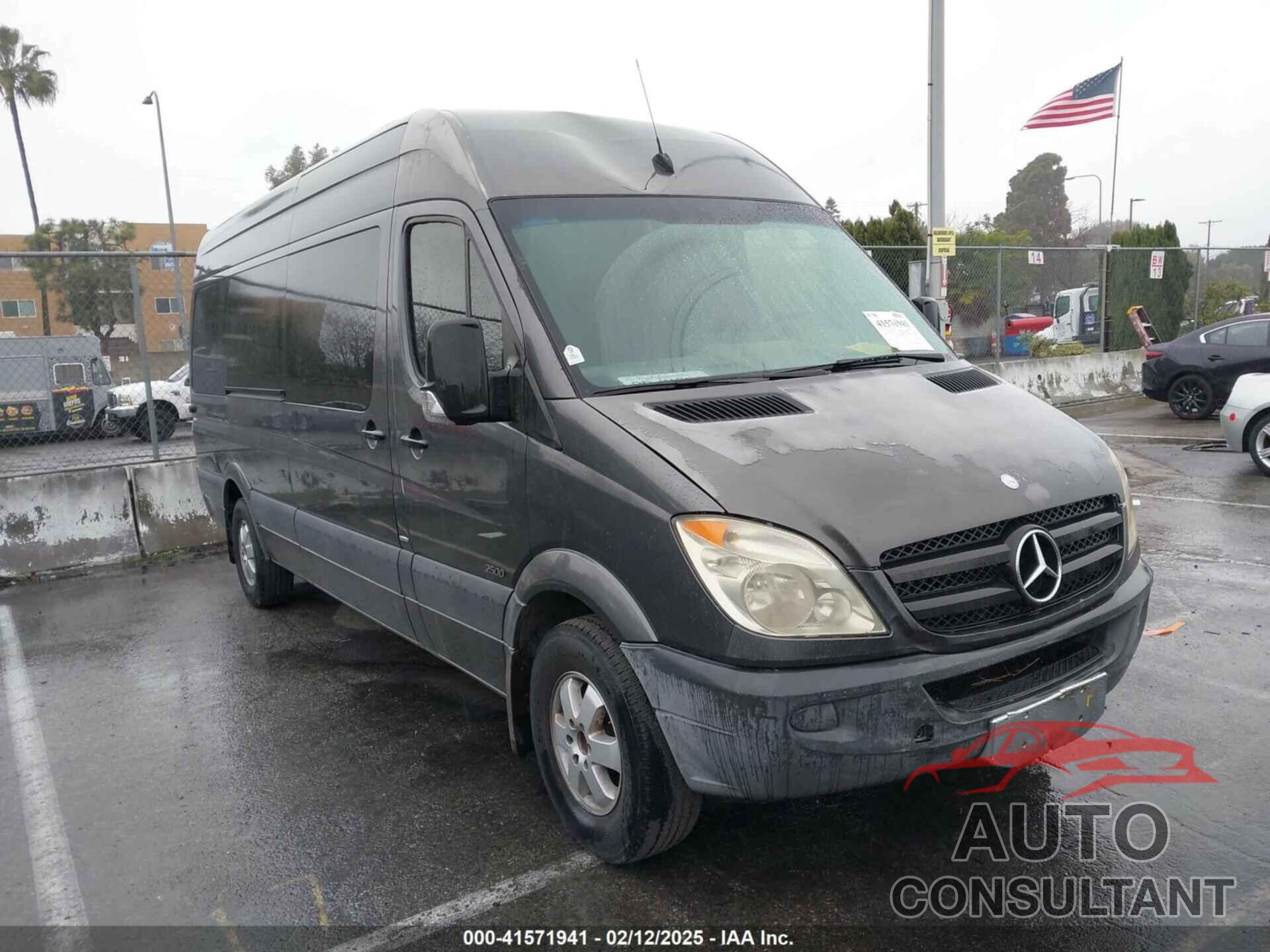 MERCEDES-BENZ SPRINTER 2500 2011 - WDZPE8CC2B5571810