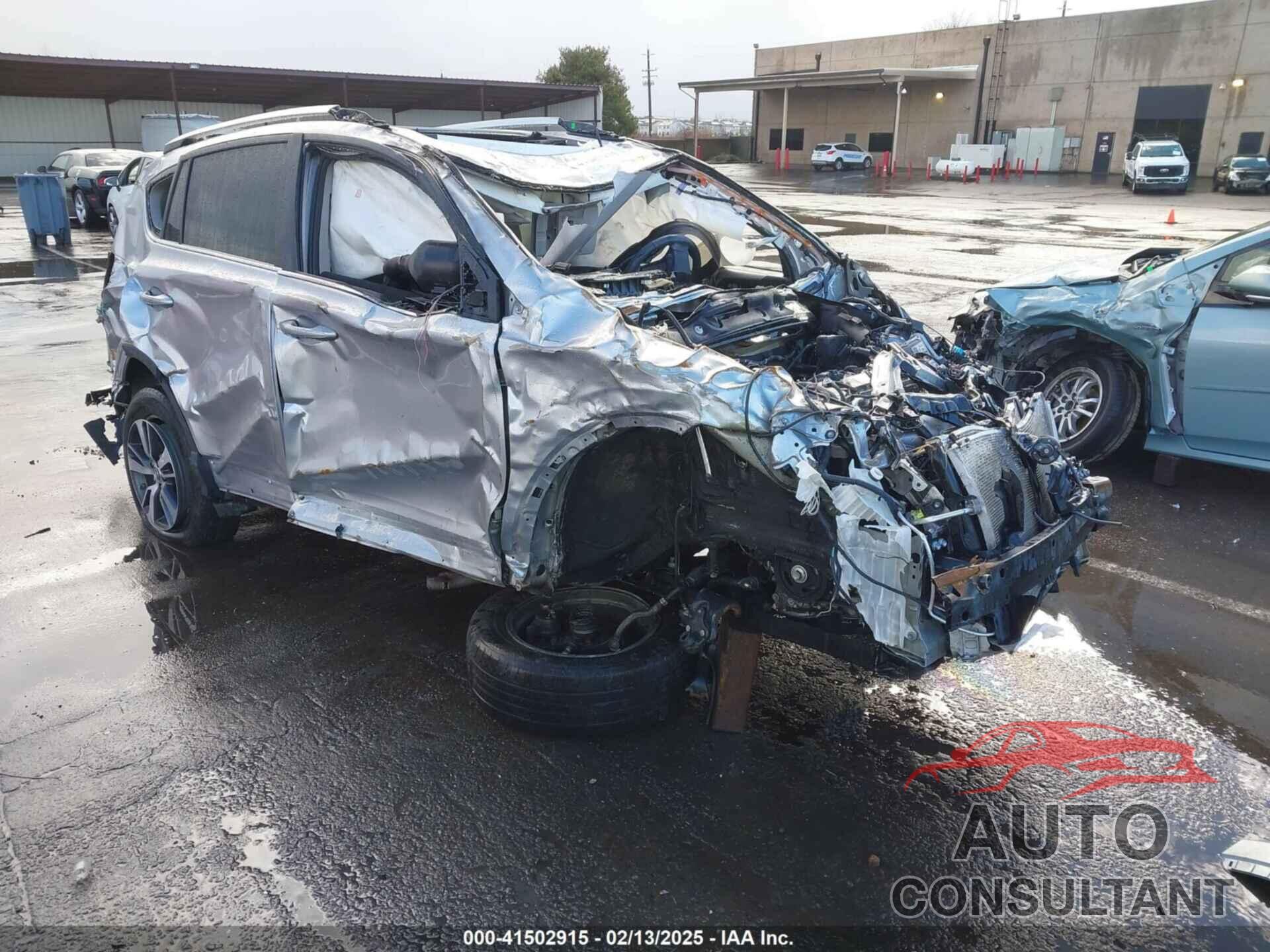 TOYOTA RAV4 2016 - 2T3RFREVXGW523398