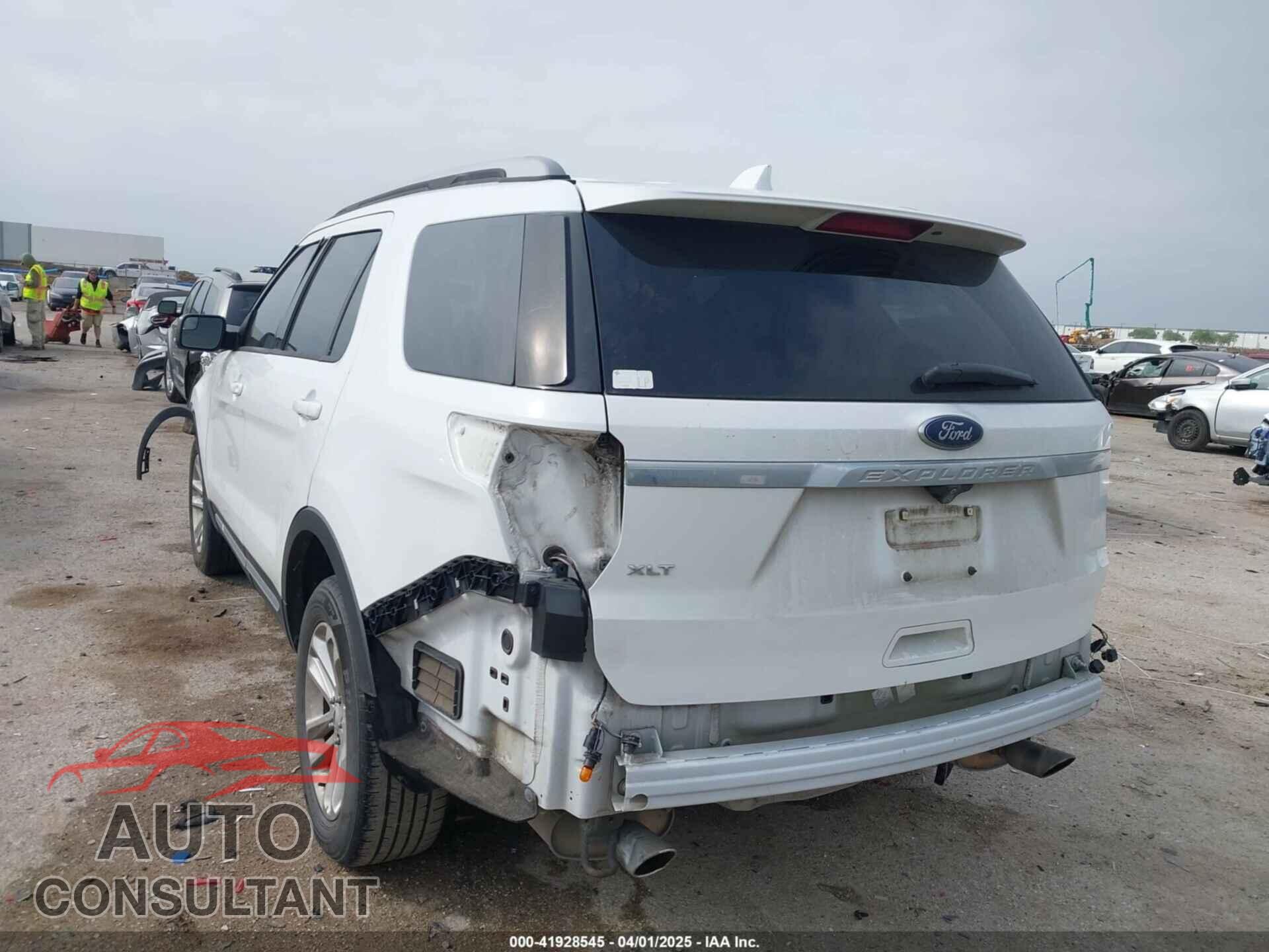 FORD EXPLORER 2017 - 1FM5K7D8XHGC20186