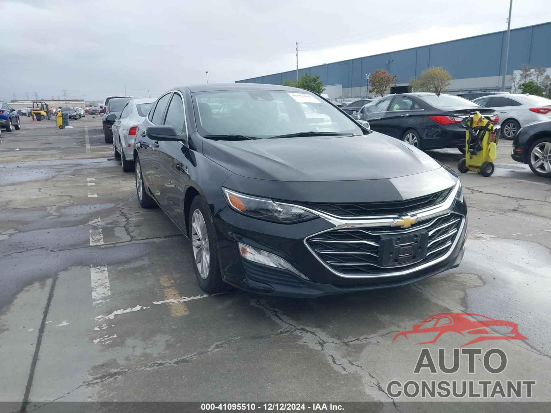 CHEVROLET MALIBU 2023 - 1G1ZD5ST2PF153740