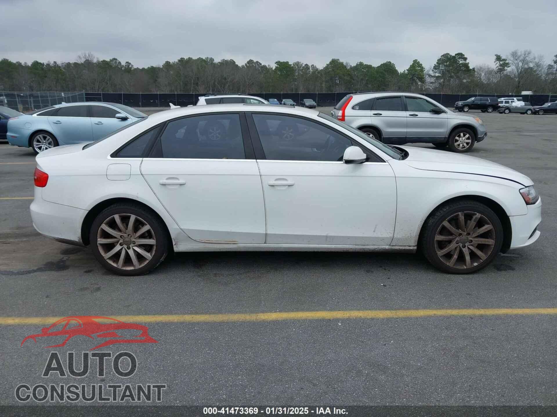 AUDI A4 2013 - WAUFFAFL3DN048159