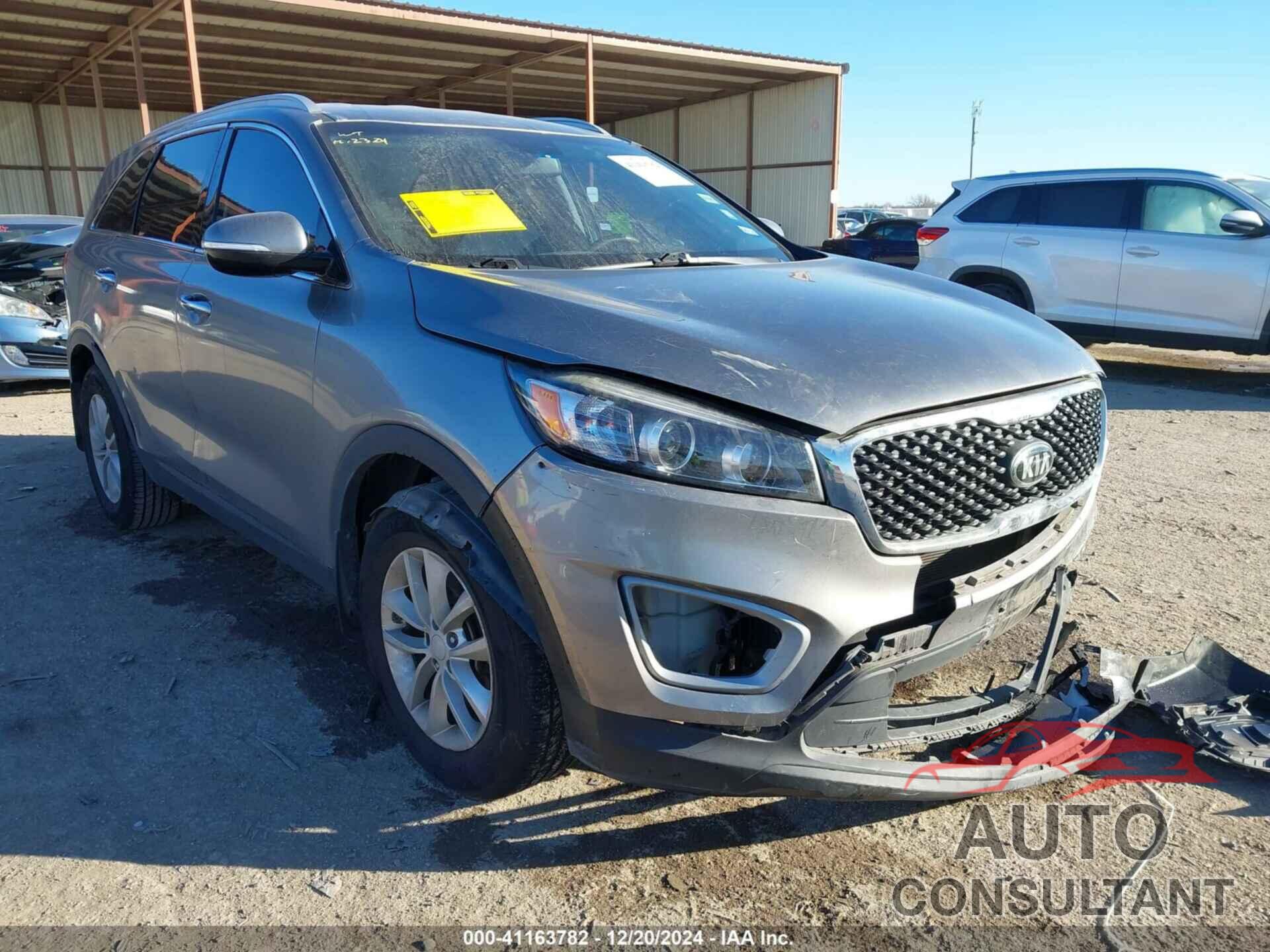 KIA SORENTO 2018 - 5XYPG4A3XJG377795