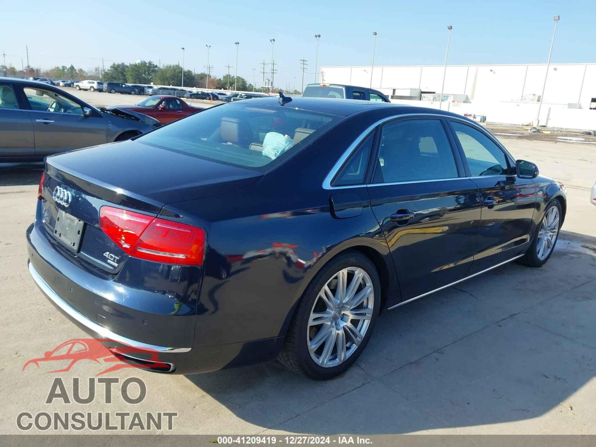 AUDI A8 L 2013 - WAUR2AFD3DN012893