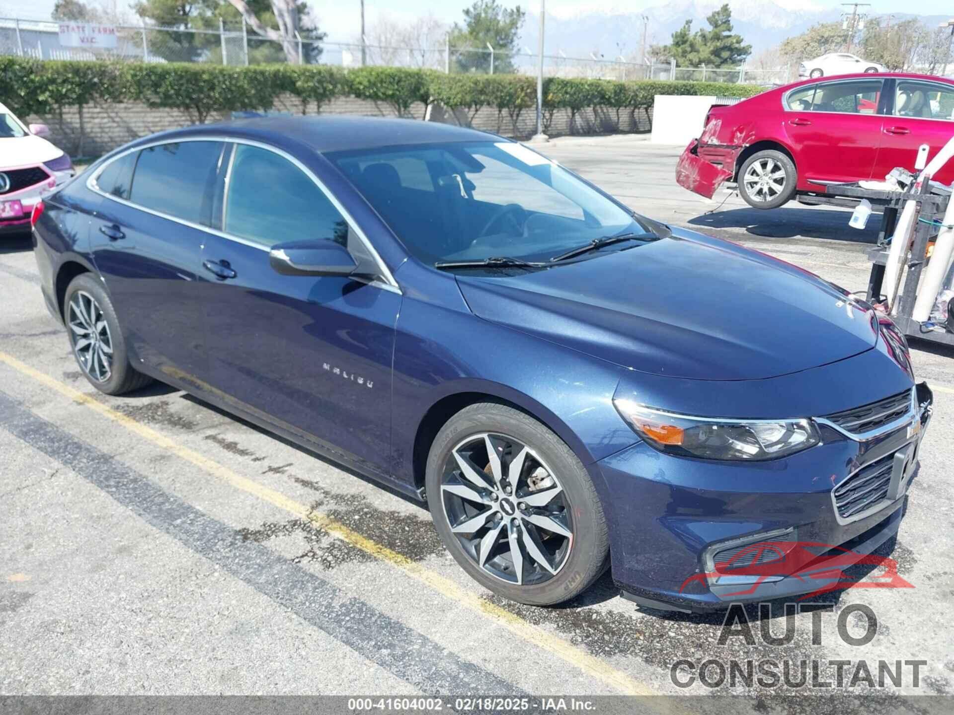 CHEVROLET MALIBU 2017 - 1G1ZE5ST3HF235040