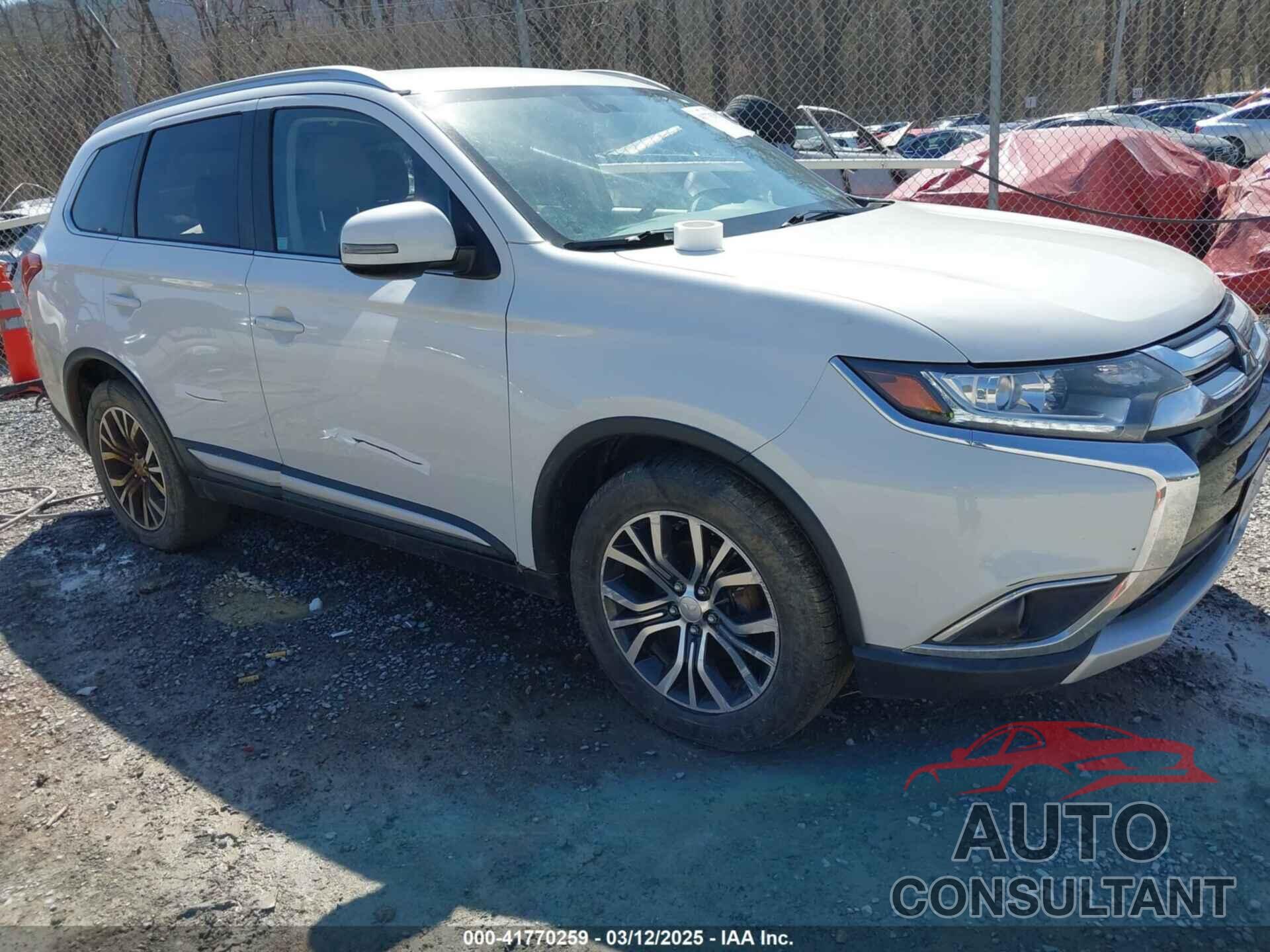 MITSUBISHI OUTLANDER 2017 - JA4AZ3A33HZ038747