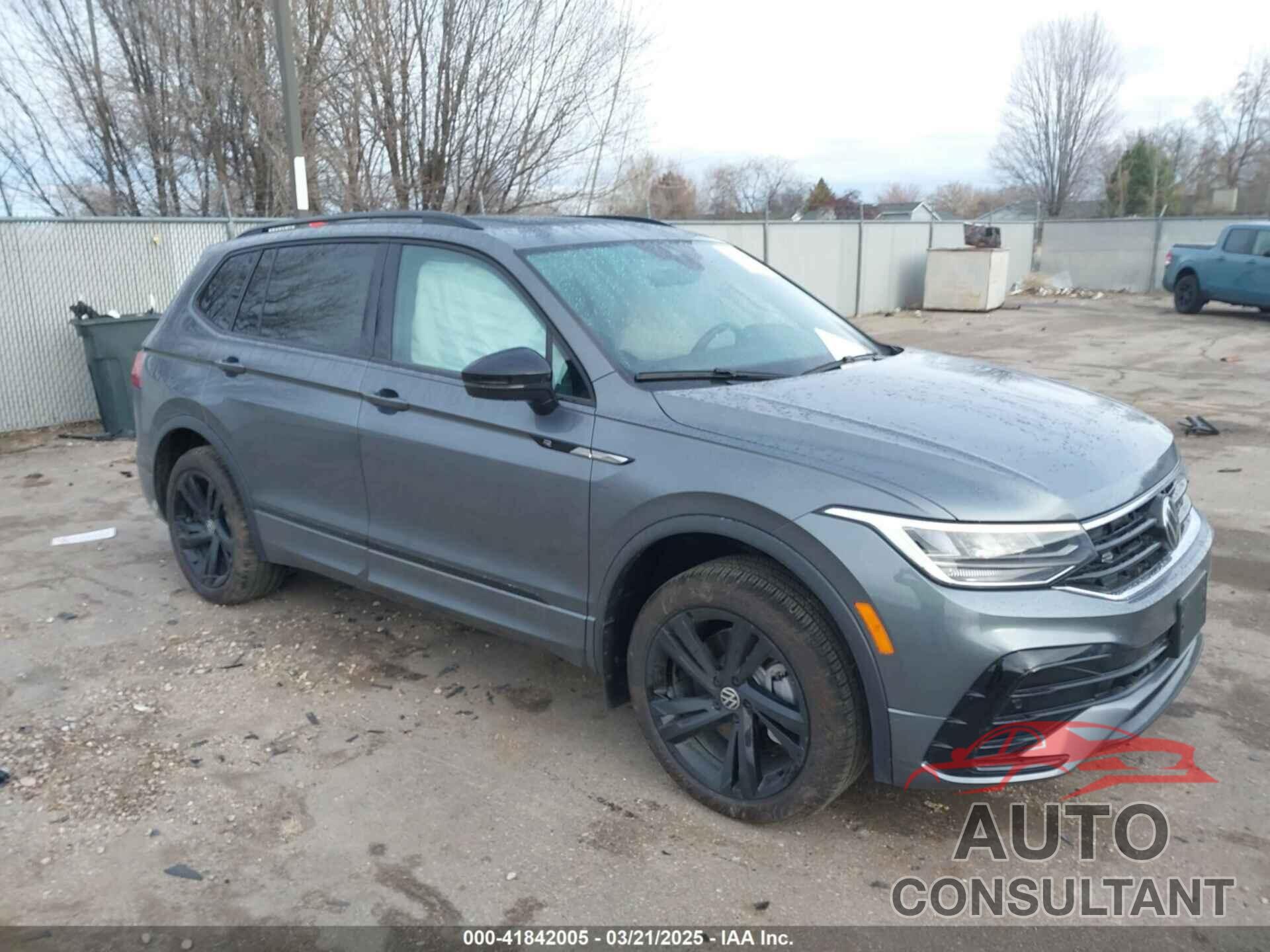 VOLKSWAGEN TIGUAN 2024 - 3VV8B7AXXRM116335