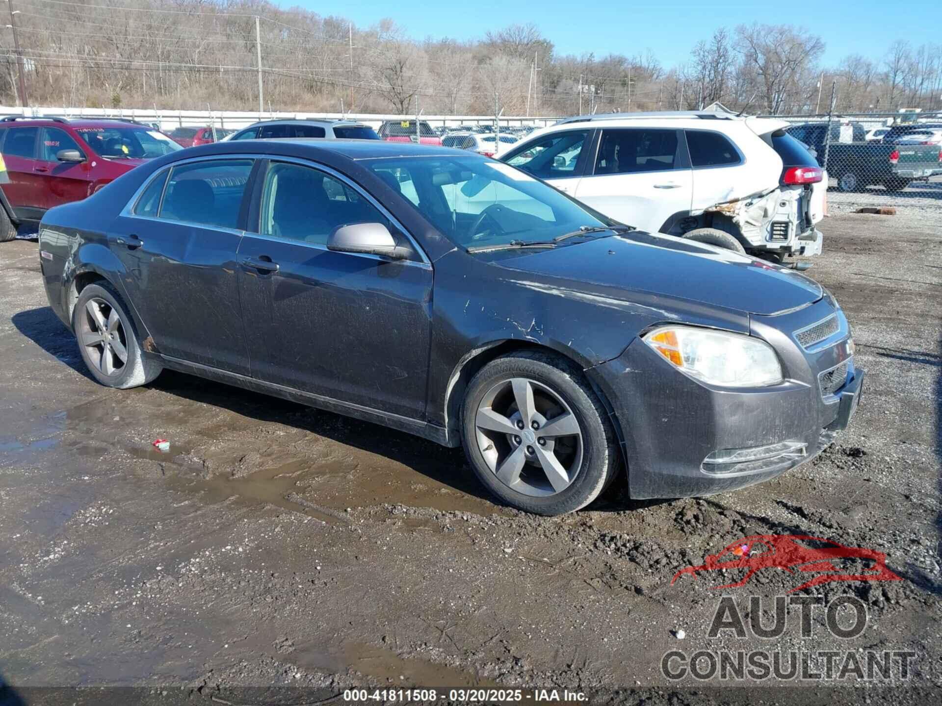 CHEVROLET MALIBU 2011 - 1G1ZC5EU2BF162888
