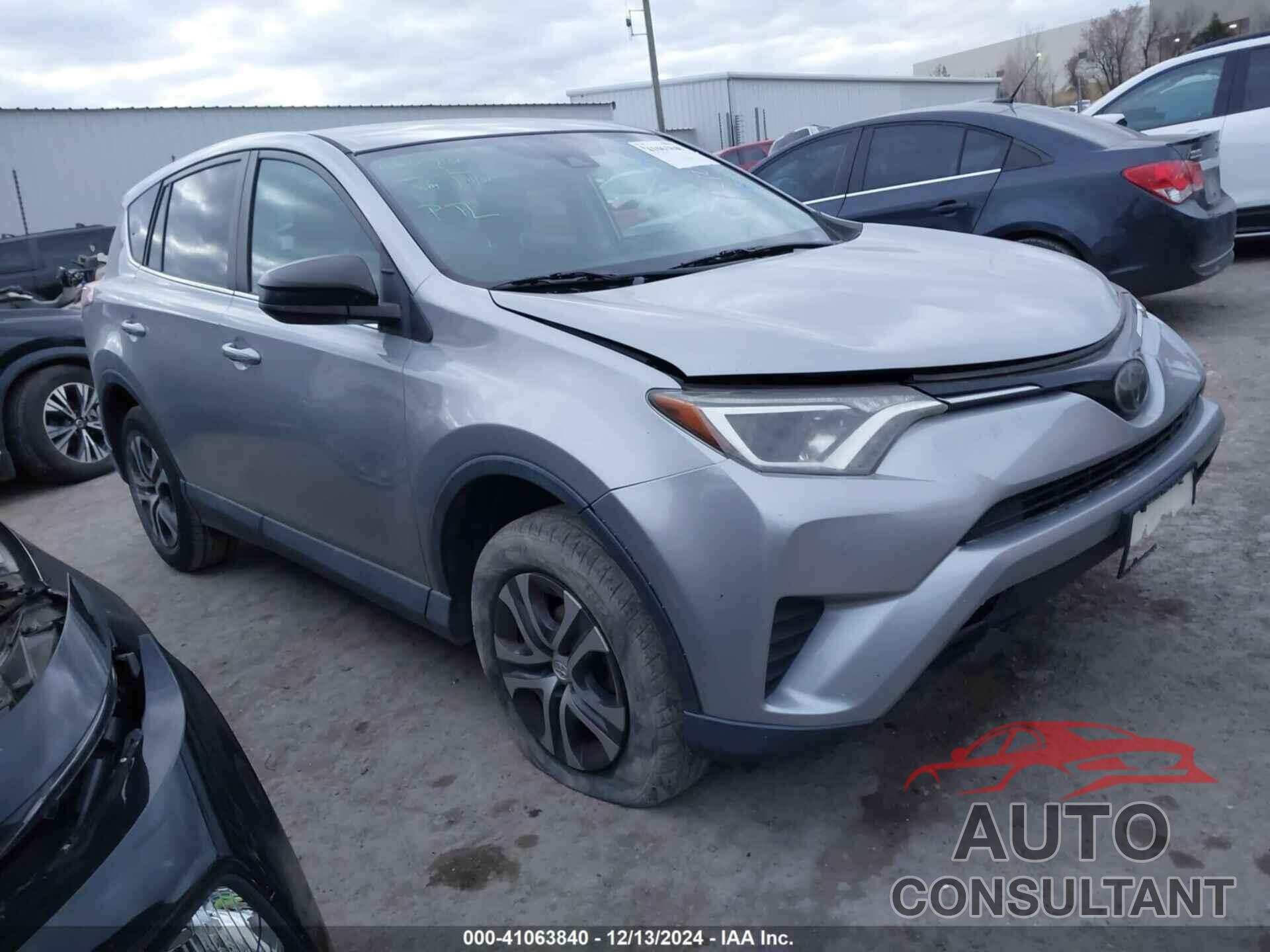 TOYOTA RAV4 2018 - 2T3ZFREV5JW459620