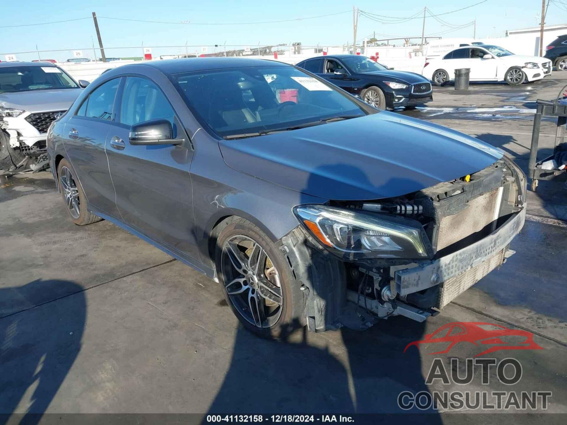 MERCEDES-BENZ CLA 250 2018 - WDDSJ4EB4JN519473