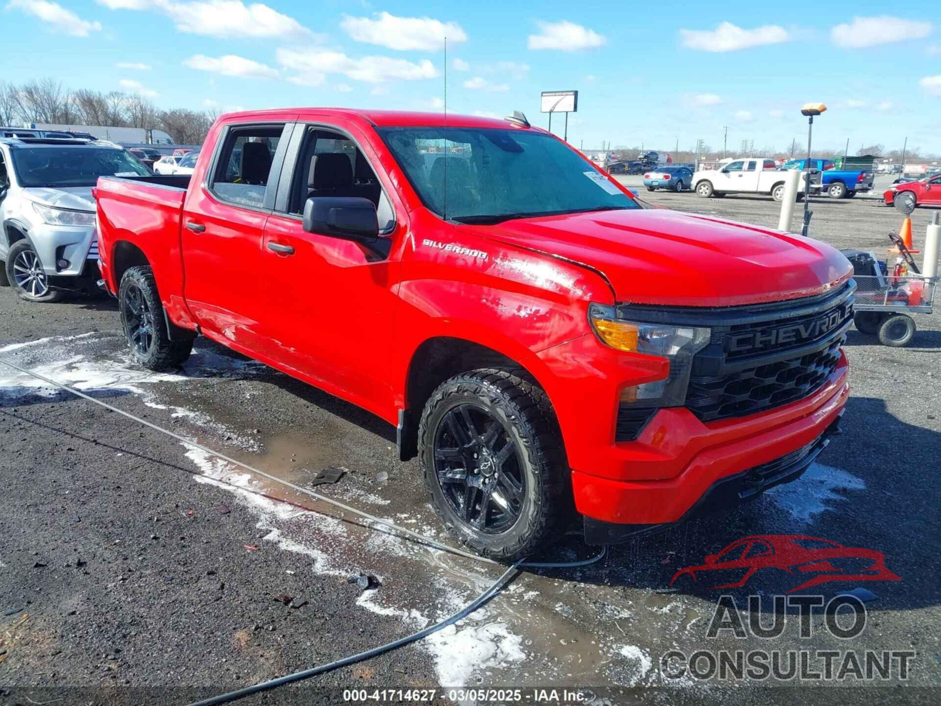 CHEVROLET SILVERADO 1500 2023 - 1GCPDBEK0PZ164900