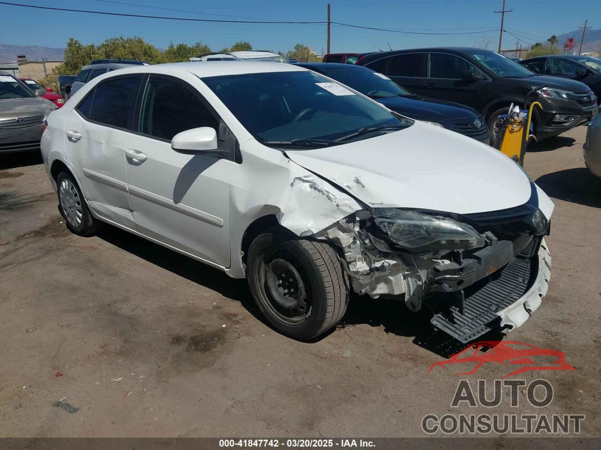 TOYOTA COROLLA 2018 - 2T1BURHE1JC025742