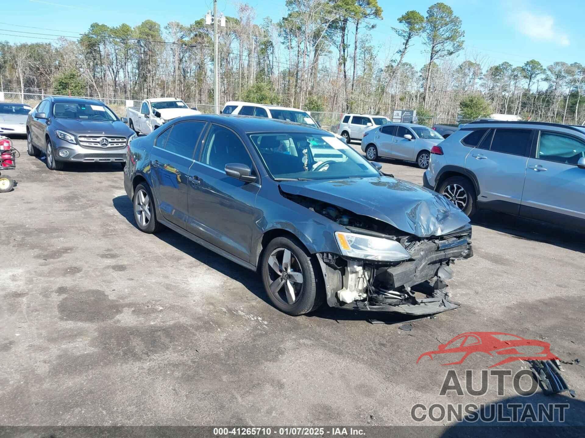 VOLKSWAGEN JETTA 2012 - 3VWLL7AJ4CM025566