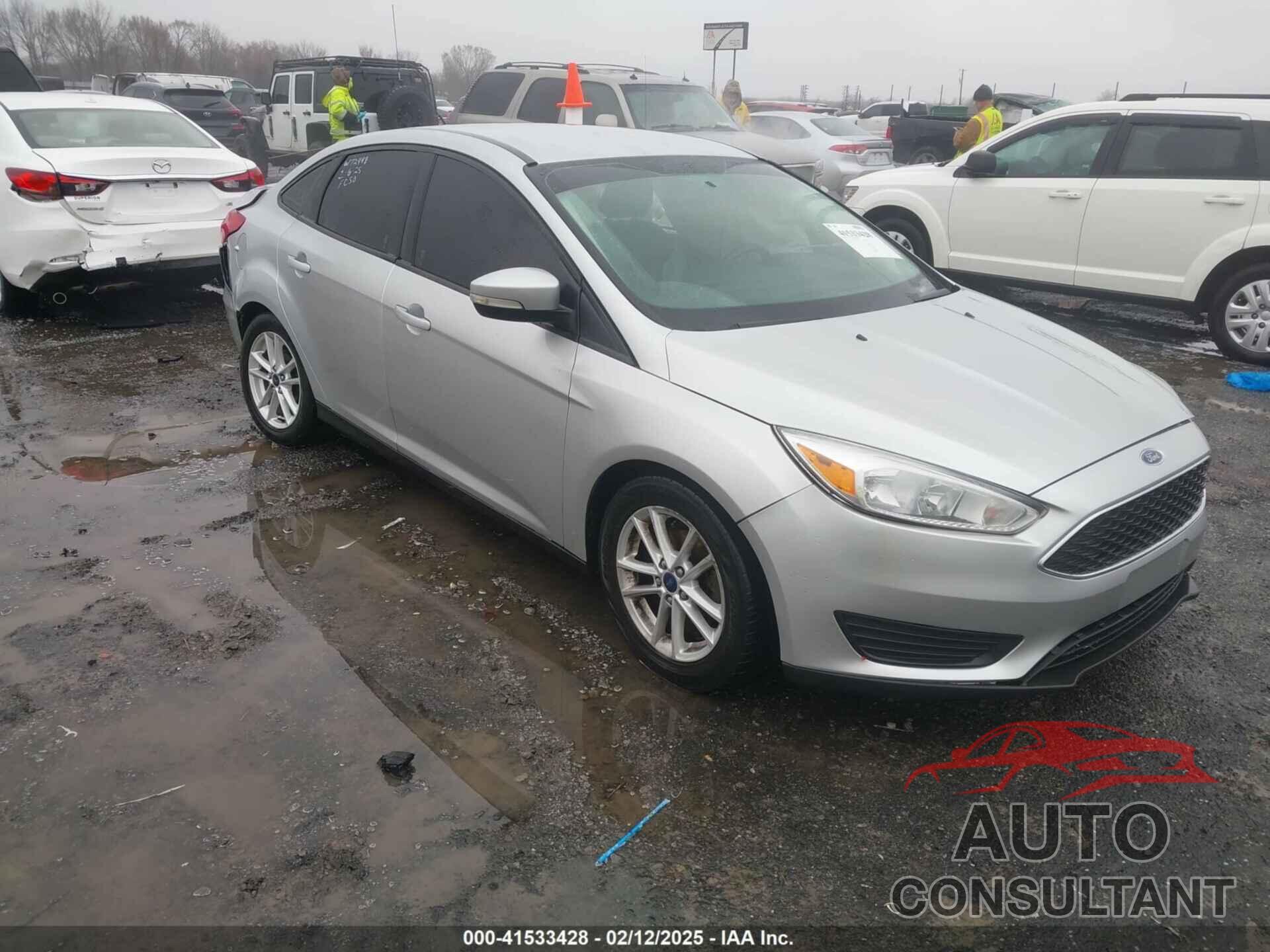 FORD FOCUS 2017 - 1FADP3F24HL210401