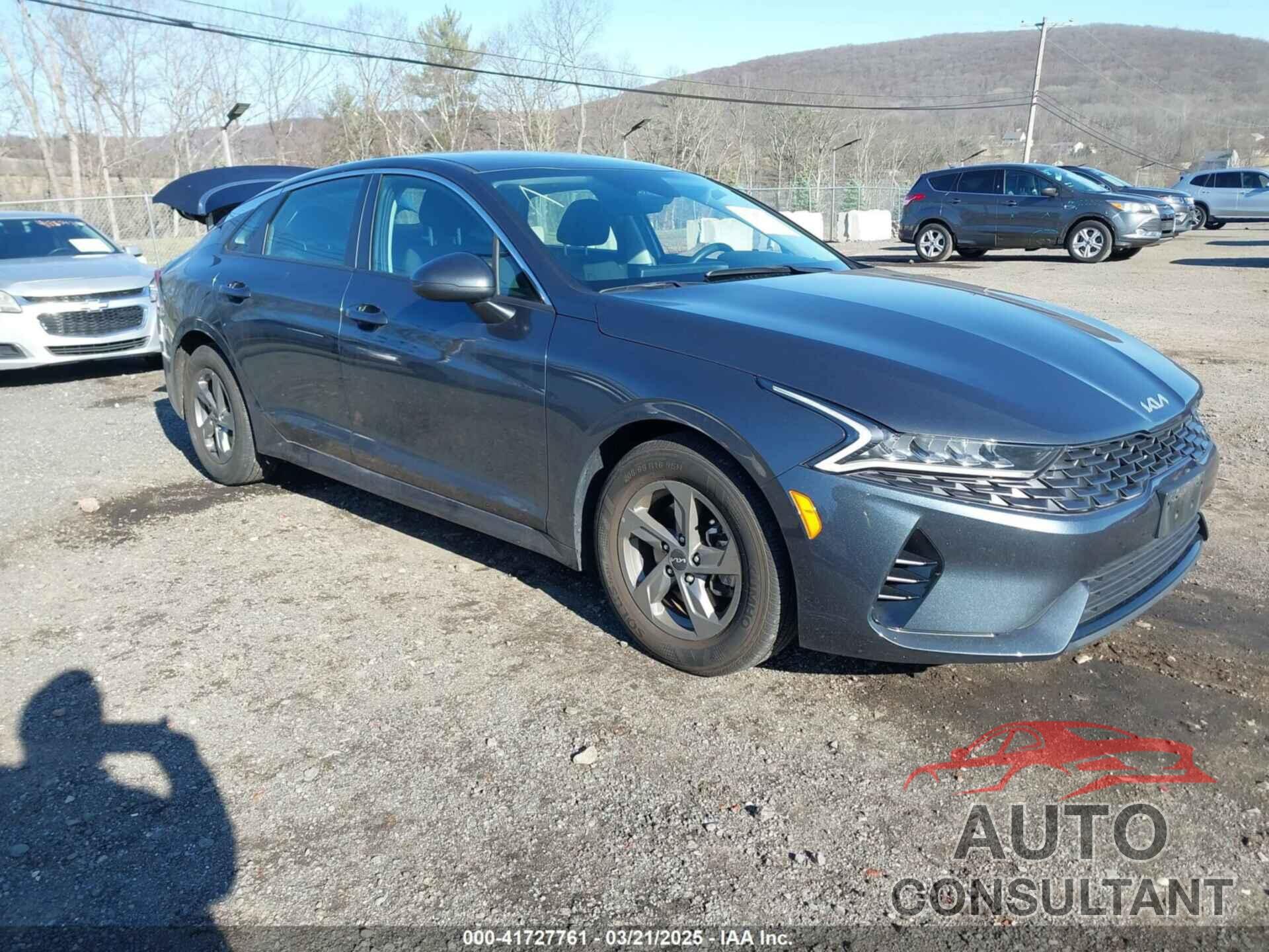 KIA K5 2023 - 5XXG14J22PG183185