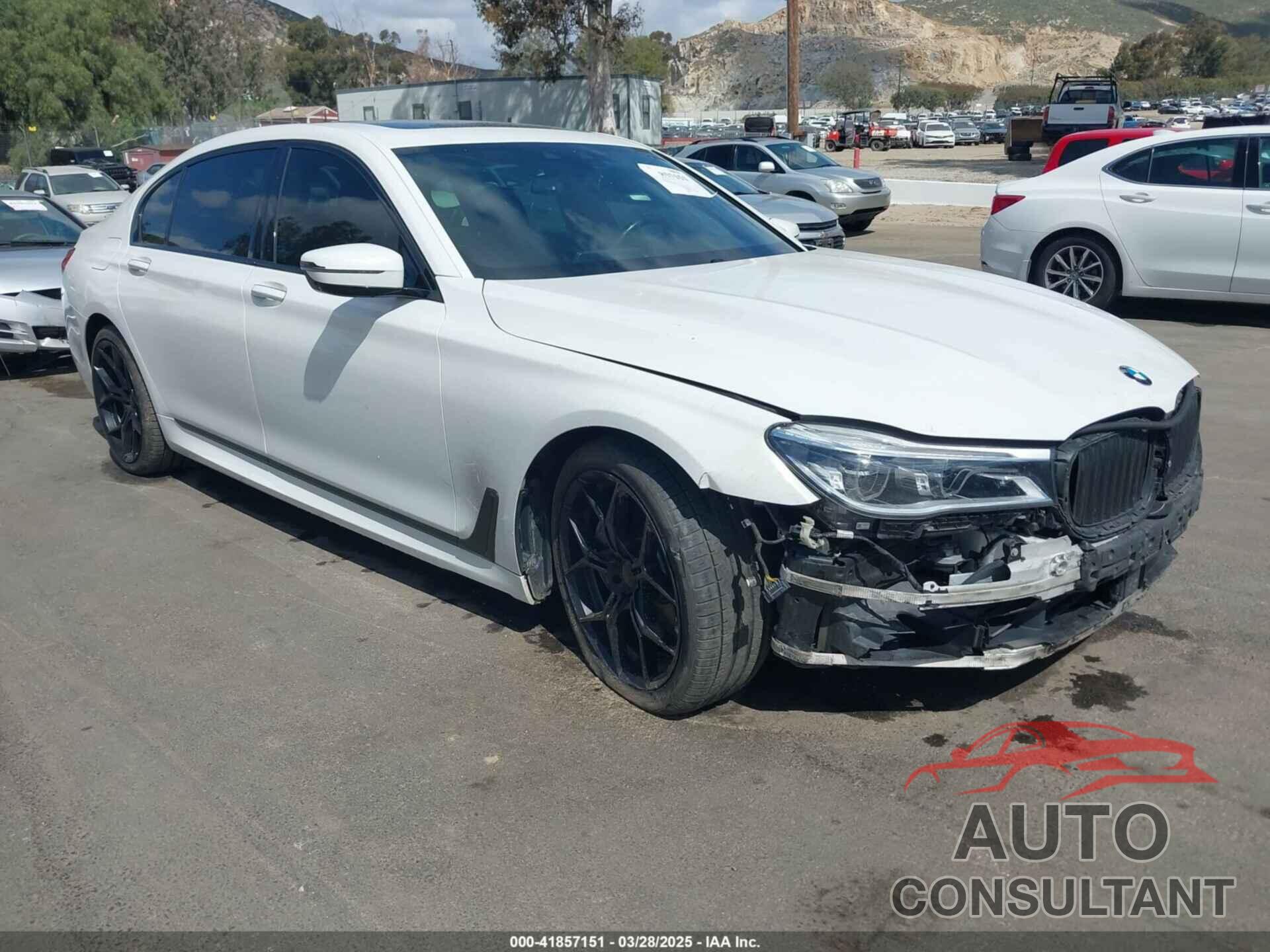 BMW 750I 2017 - WBA7F0C32HGM22273