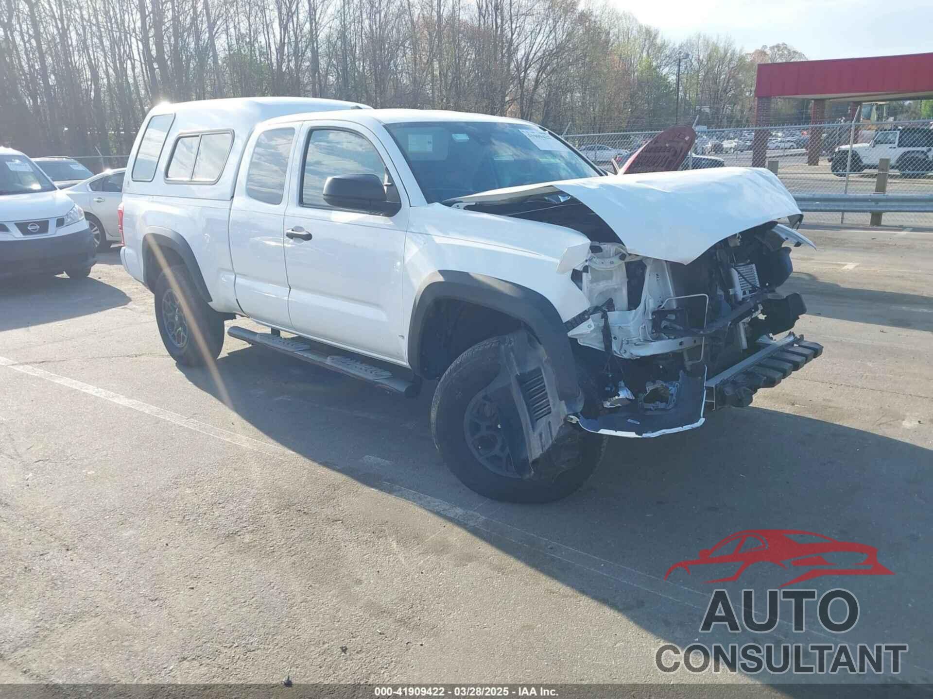 TOYOTA TACOMA 2019 - 5TFSZ5AN1KX170139