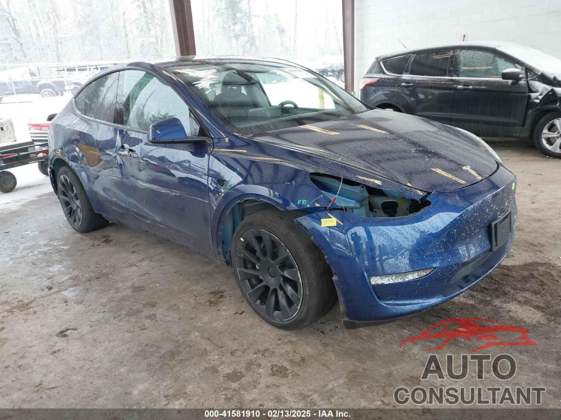 TESLA MODEL Y 2020 - 5YJYGDEE3LF055350