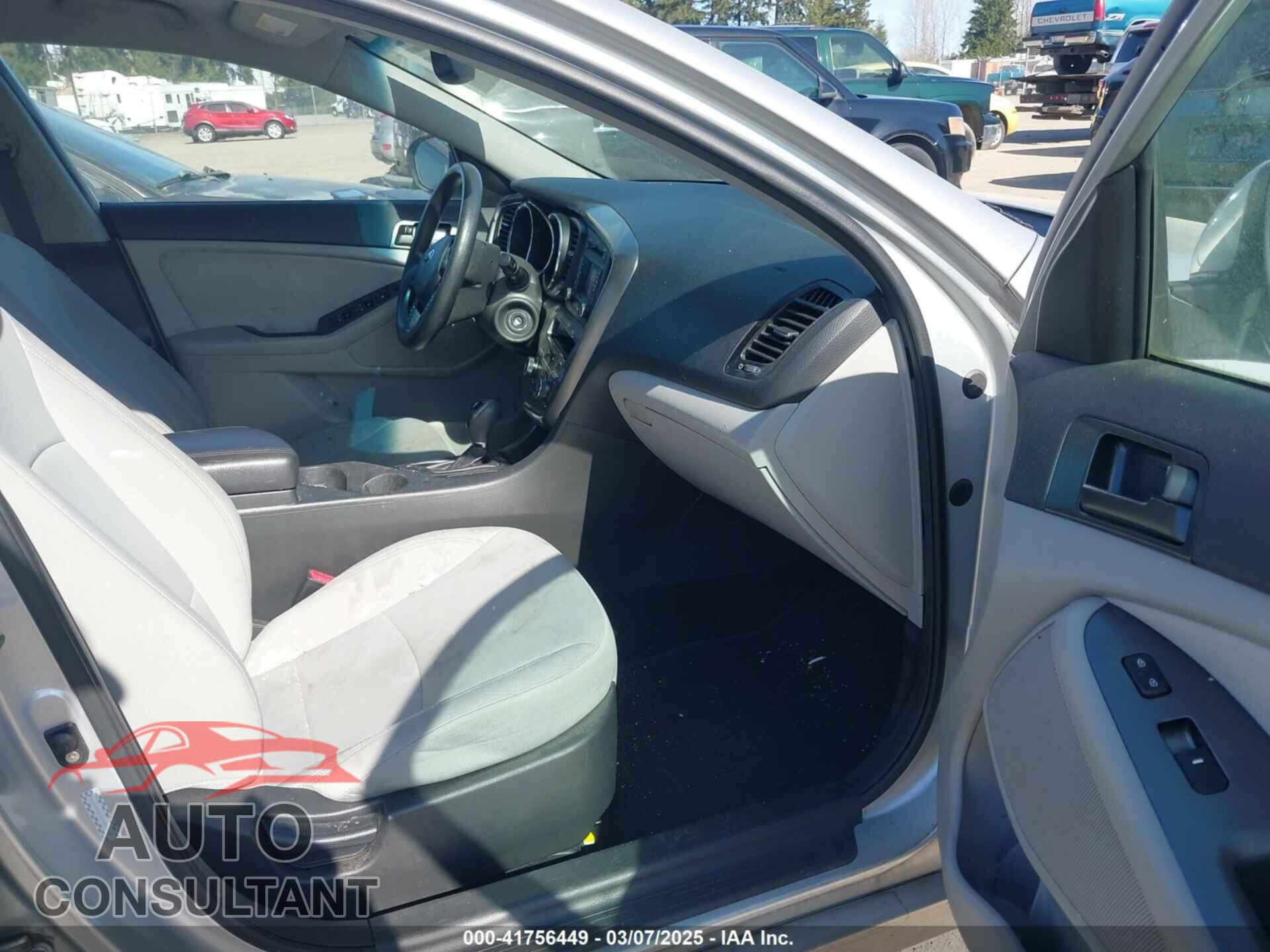 KIA OPTIMA 2013 - KNAGM4A74D5371383