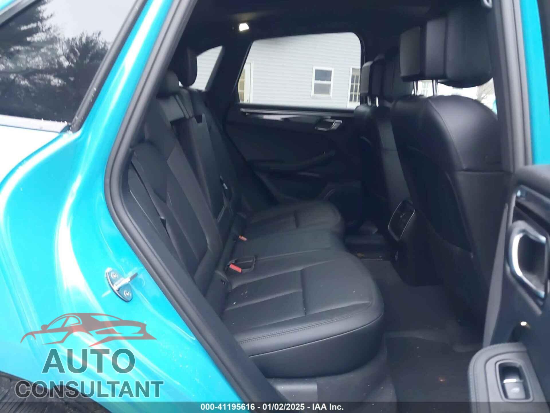 PORSCHE MACAN 2021 - WP1AA2A58MLB00194