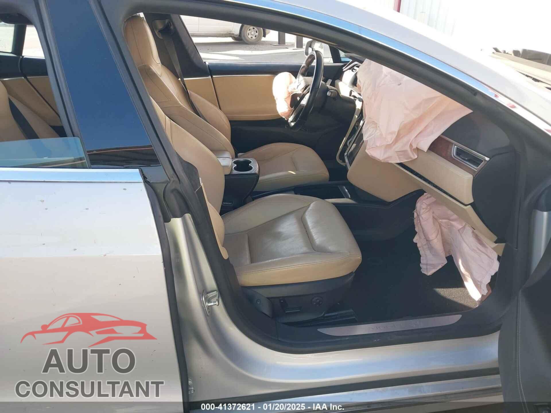 TESLA MODEL S 2016 - 5YJSA1E23GF144496