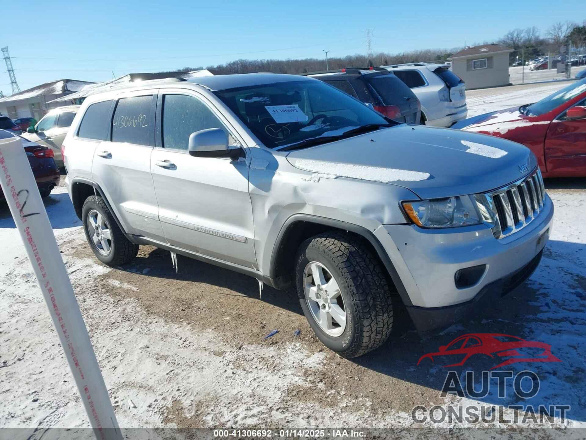 JEEP GRAND CHEROKEE 2011 - 1J4RR4GG1BC518623