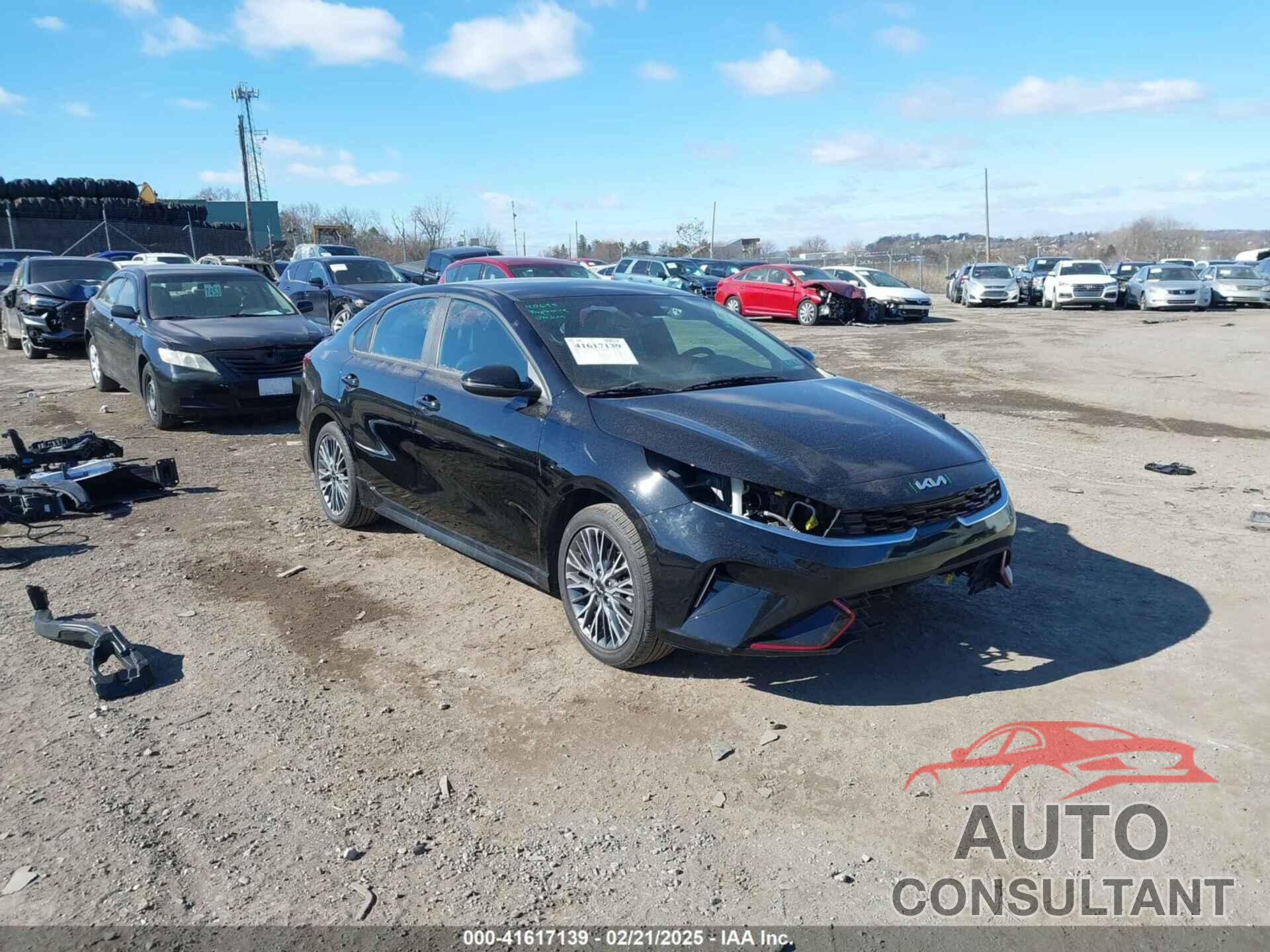 KIA FORTE 2023 - 3KPF54AD2PE533568