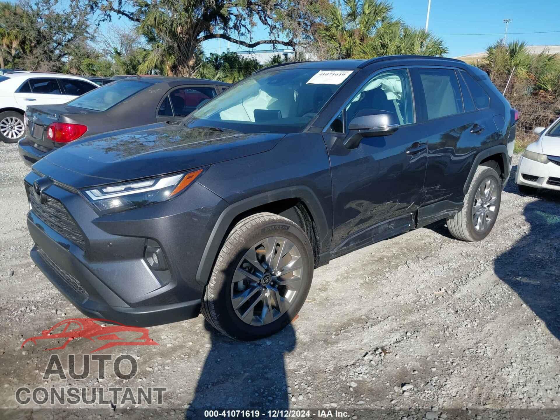 TOYOTA RAV4 2023 - 2T3C1RFV0PC243428