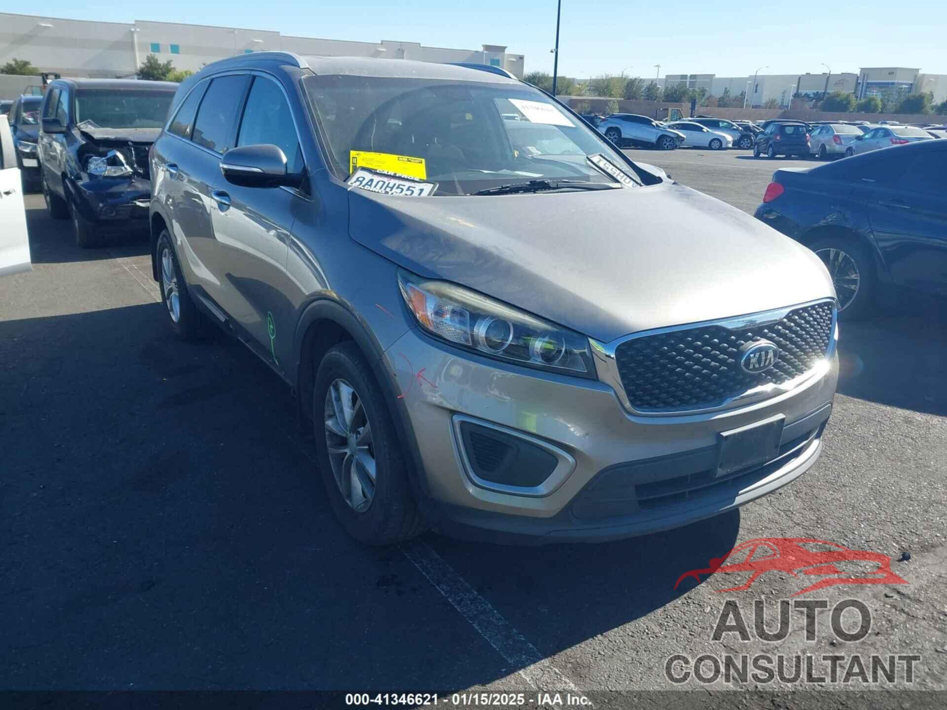KIA SORENTO 2017 - 5XYPG4A38HG305522