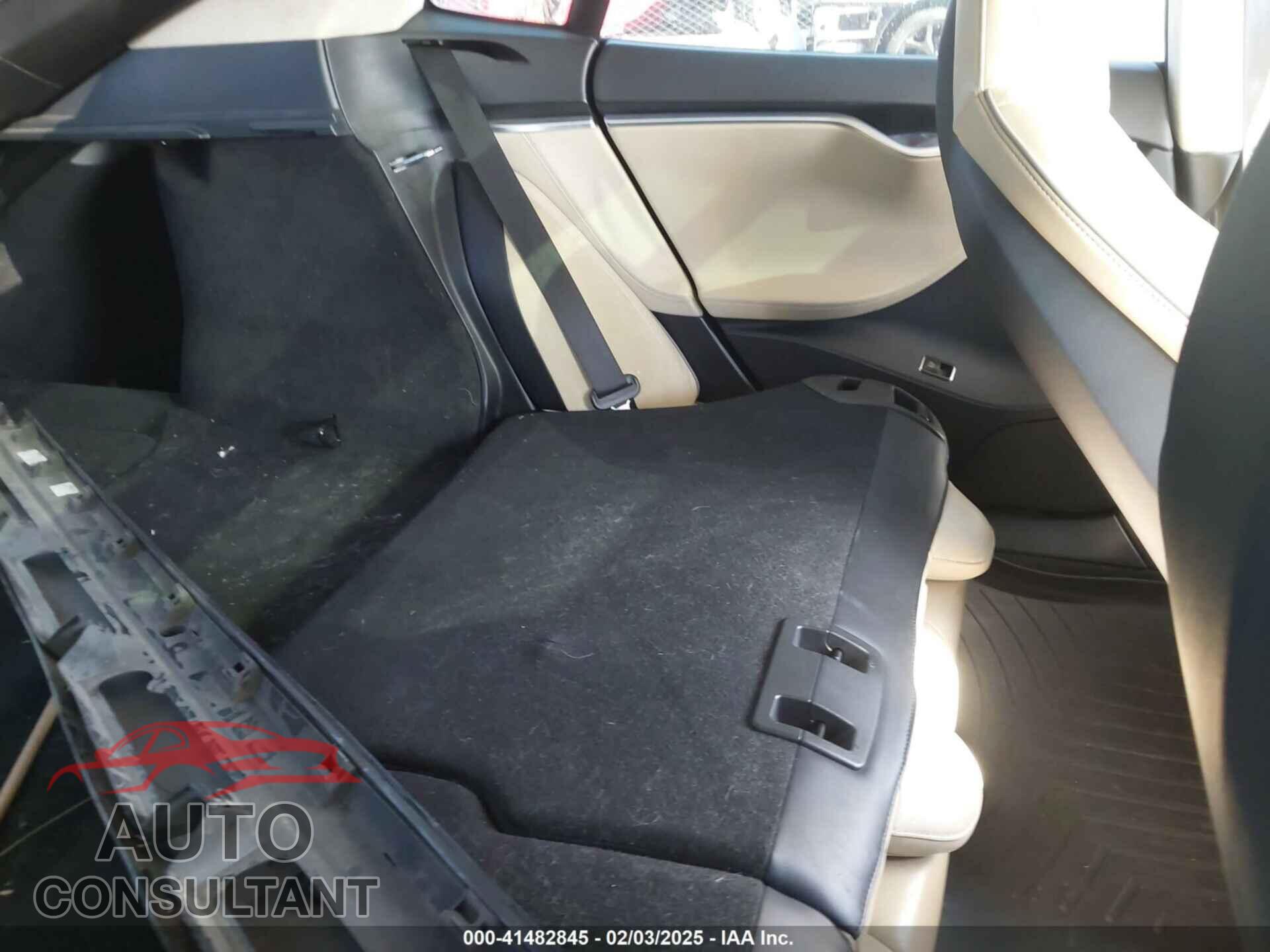 TESLA MODEL S 2013 - 5YJSA1DP4DFP17057