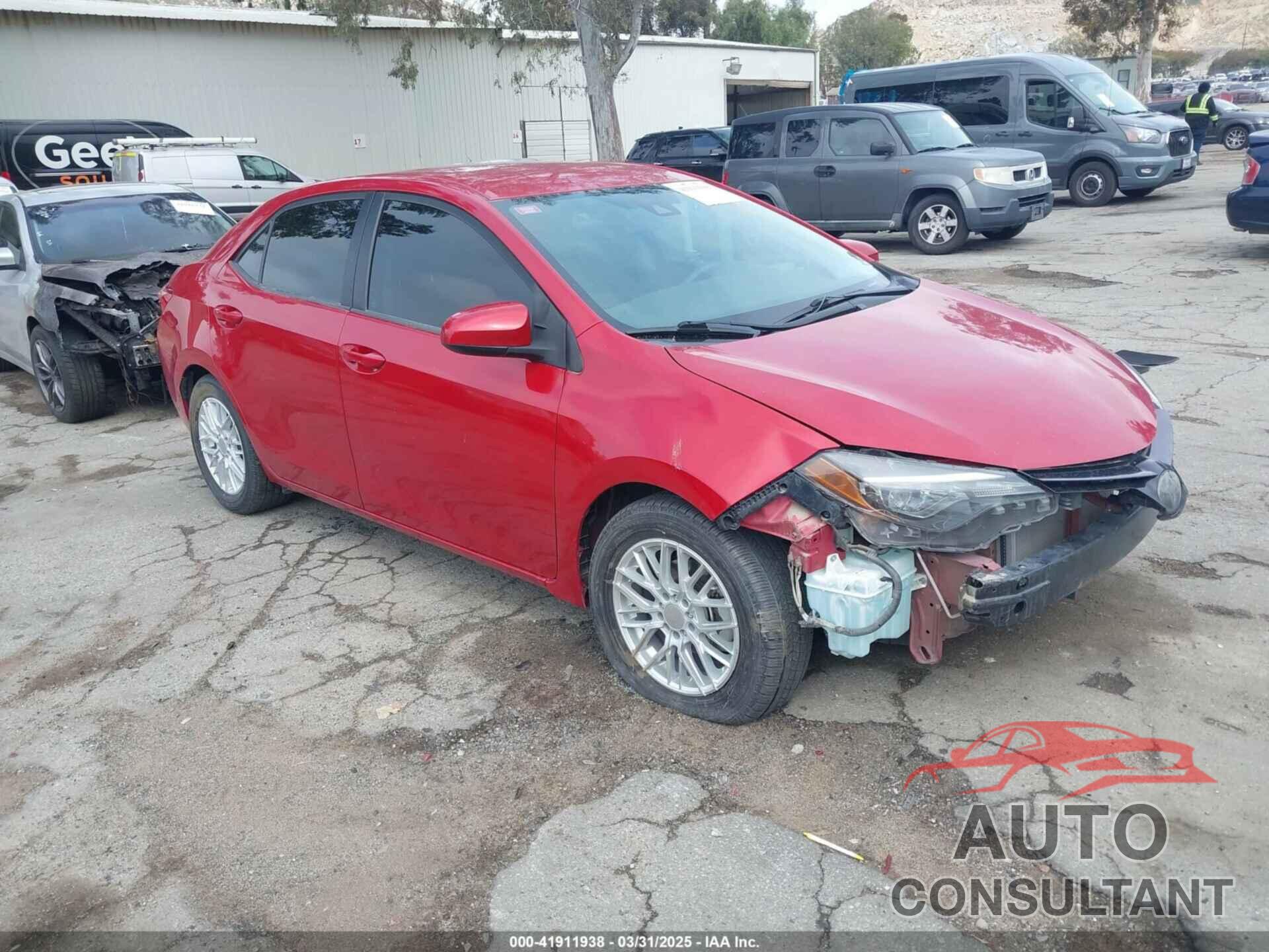 TOYOTA COROLLA 2018 - 5YFBURHE3JP827435