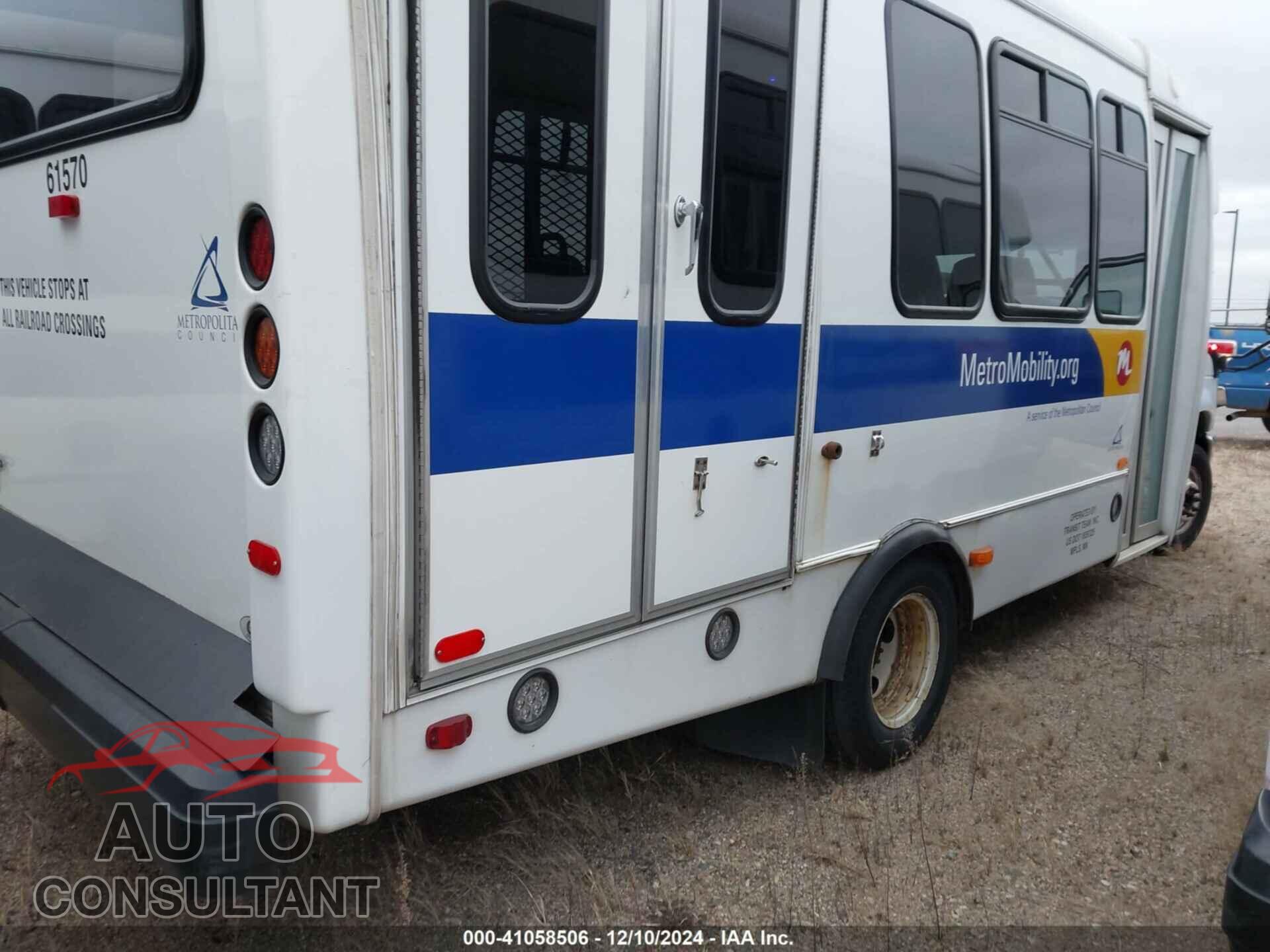 FORD E-450 CUTAWAY 2017 - 1FDFE4FS2HDC33602