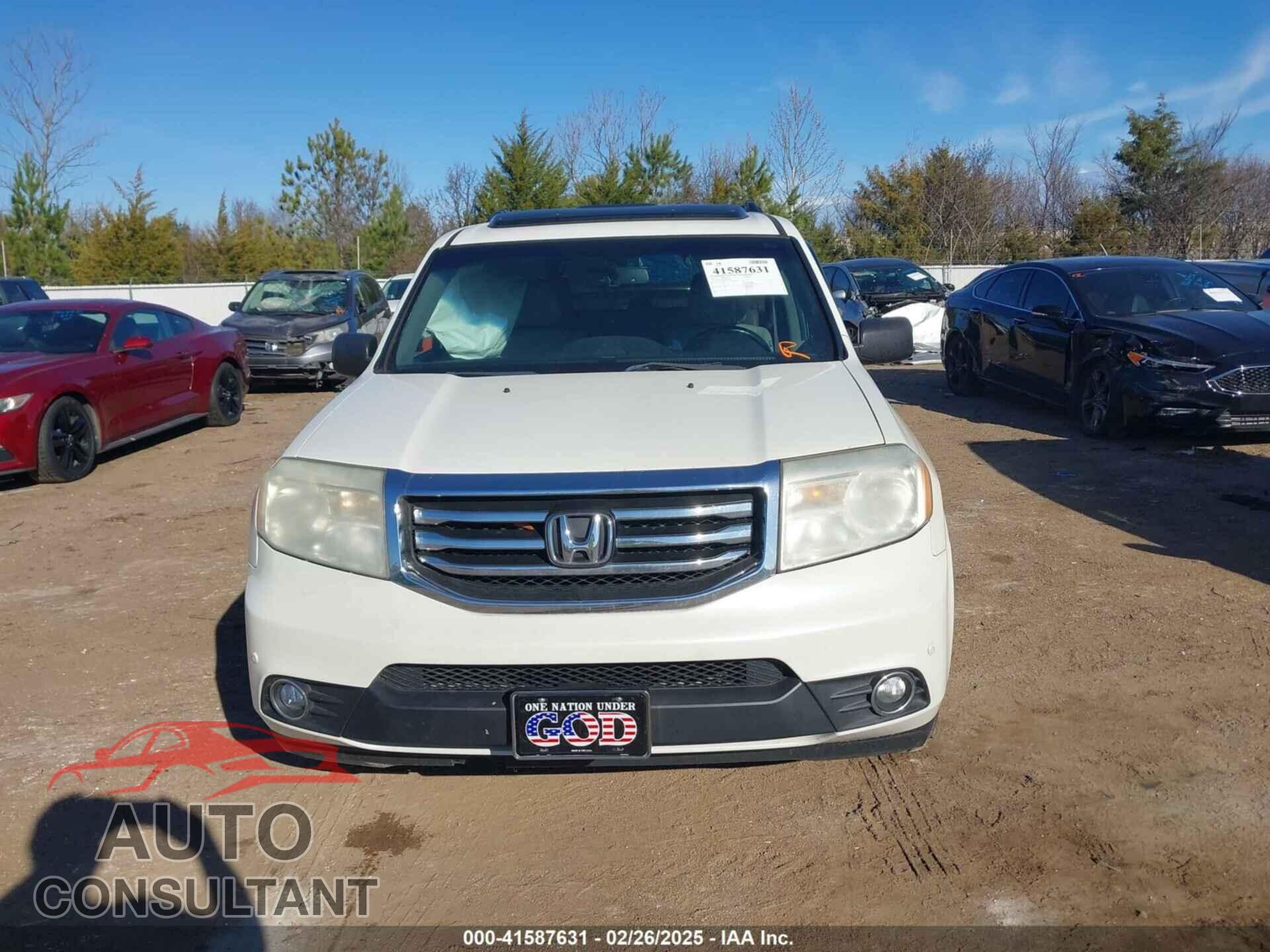 HONDA PILOT 2013 - 5FNYF4H93DB027664