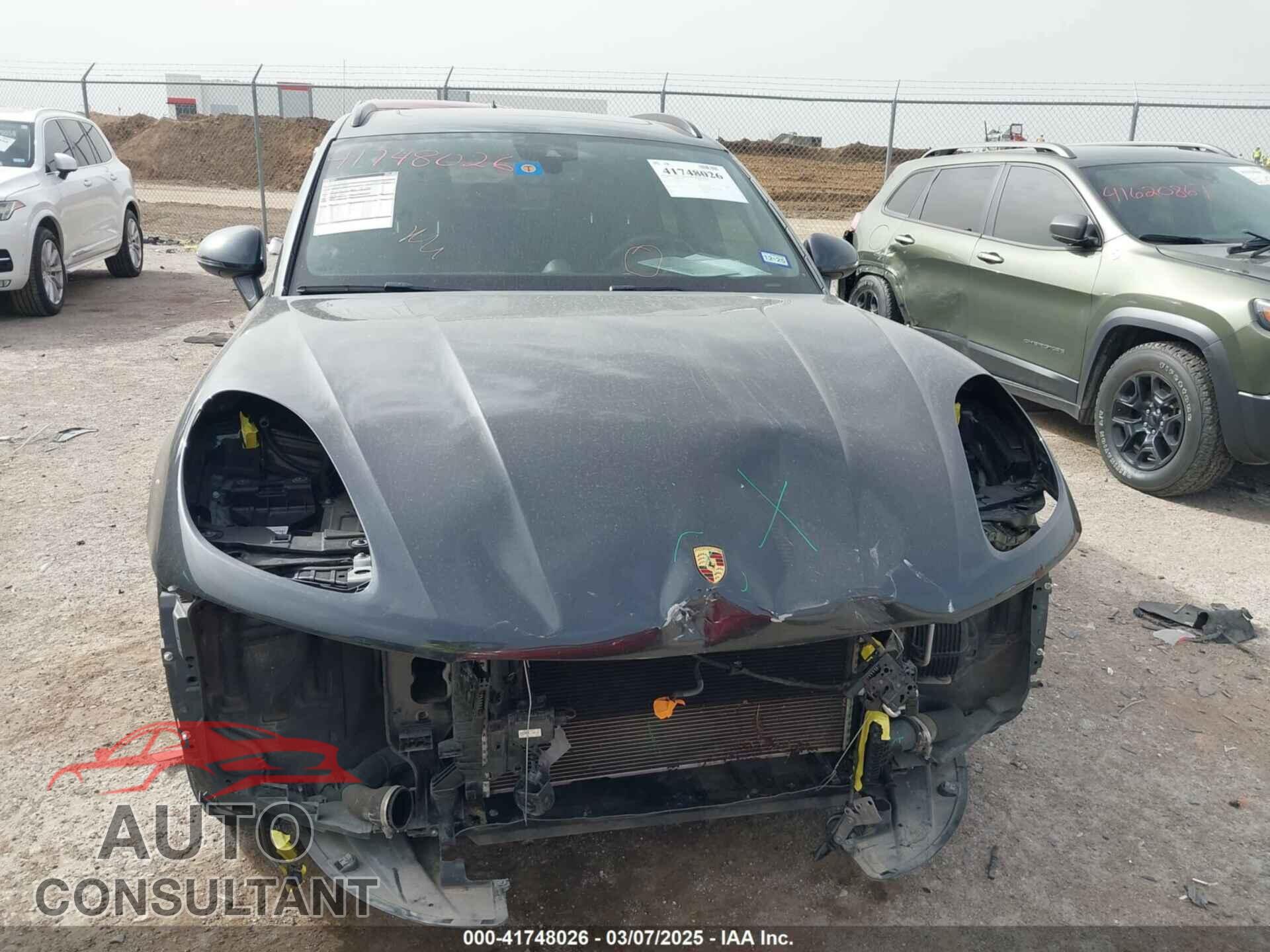 PORSCHE MACAN 2019 - WP1AA2A56KLB01549