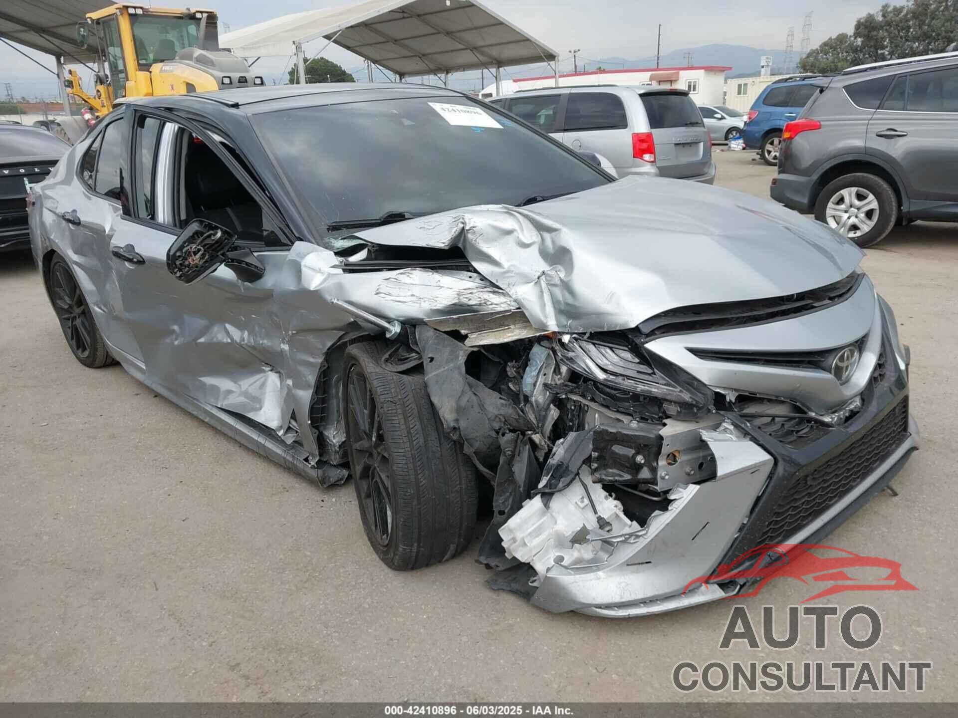TOYOTA CAMRY 2021 - 4T1KZ1AK6MU055986