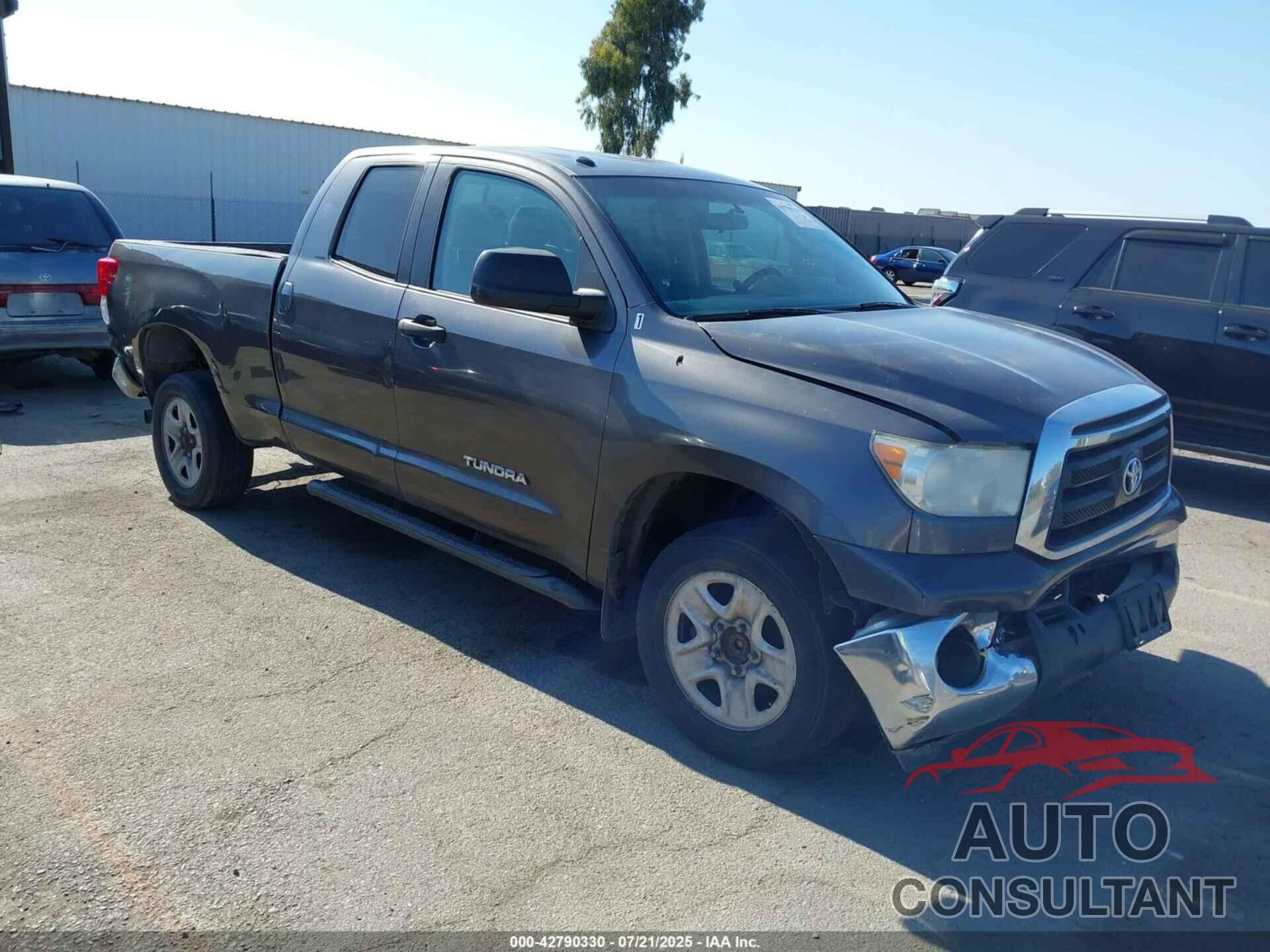 TOYOTA TUNDRA 2013 - 5TFRM5F11DX052033