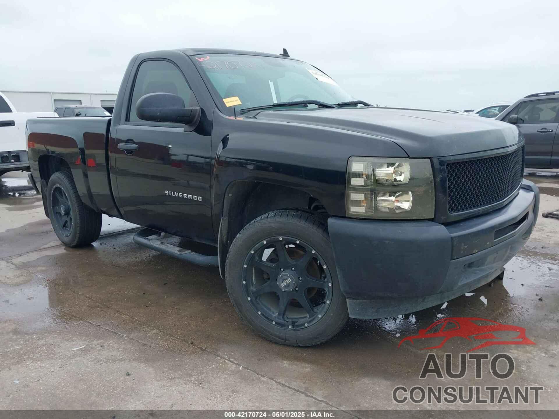 CHEVROLET SILVERADO 1500 2011 - 1GCNCPEXXBZ199472