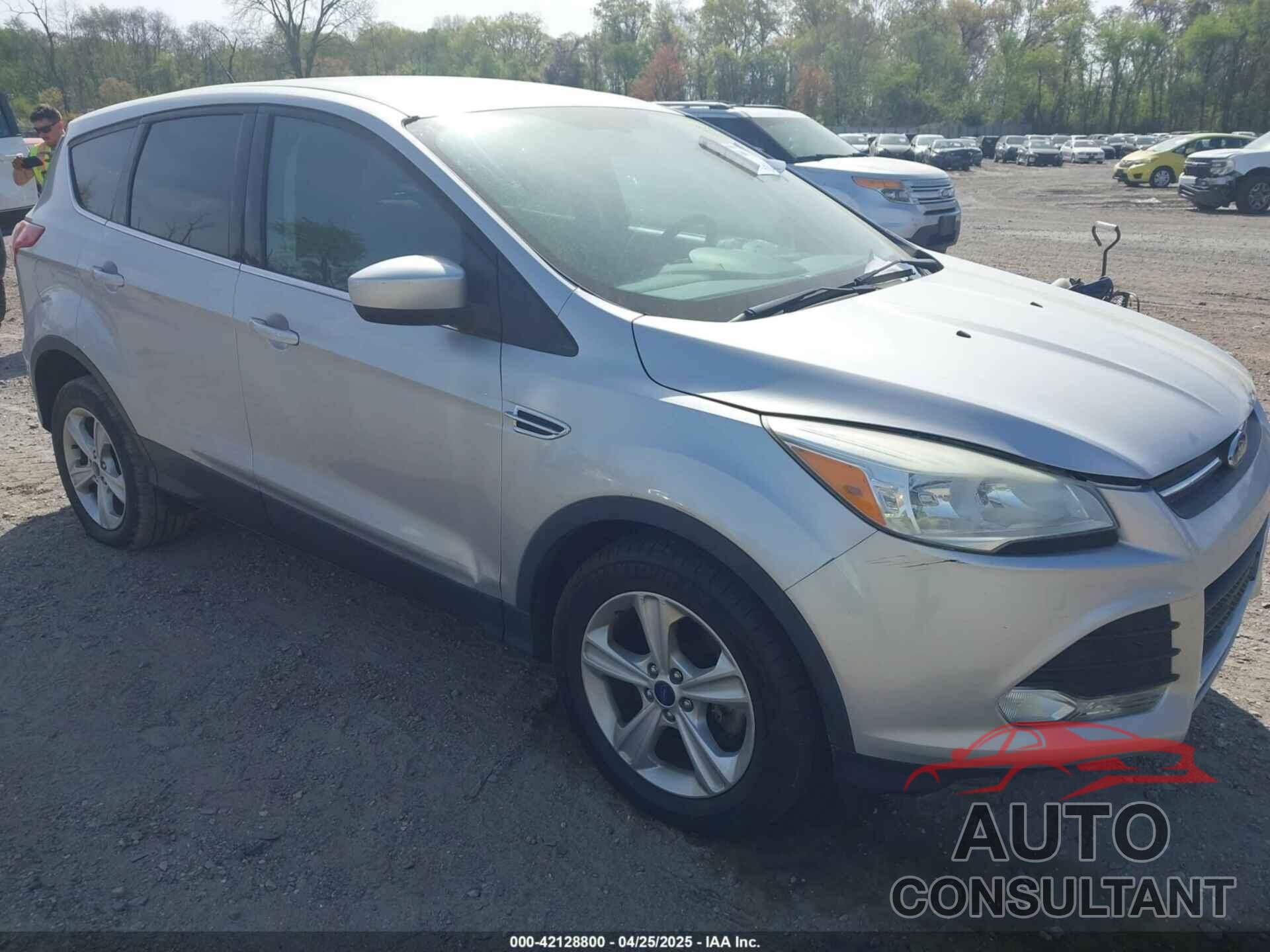 FORD ESCAPE 2015 - 1FMCU9GX9FUC19545