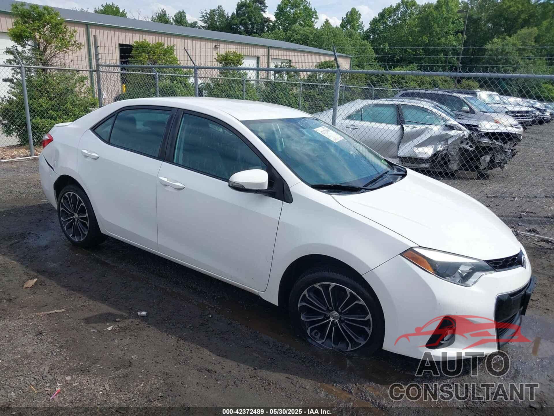 TOYOTA COROLLA 2015 - 2T1BURHE0FC362345