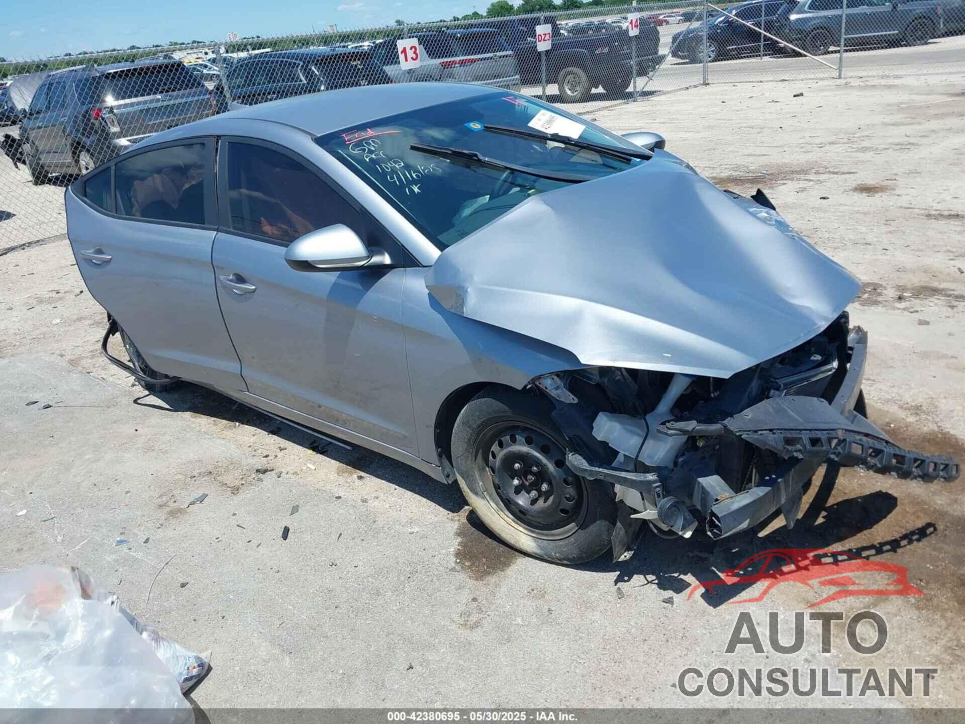 HYUNDAI ELANTRA 2017 - 5NPD74LF9HH188374