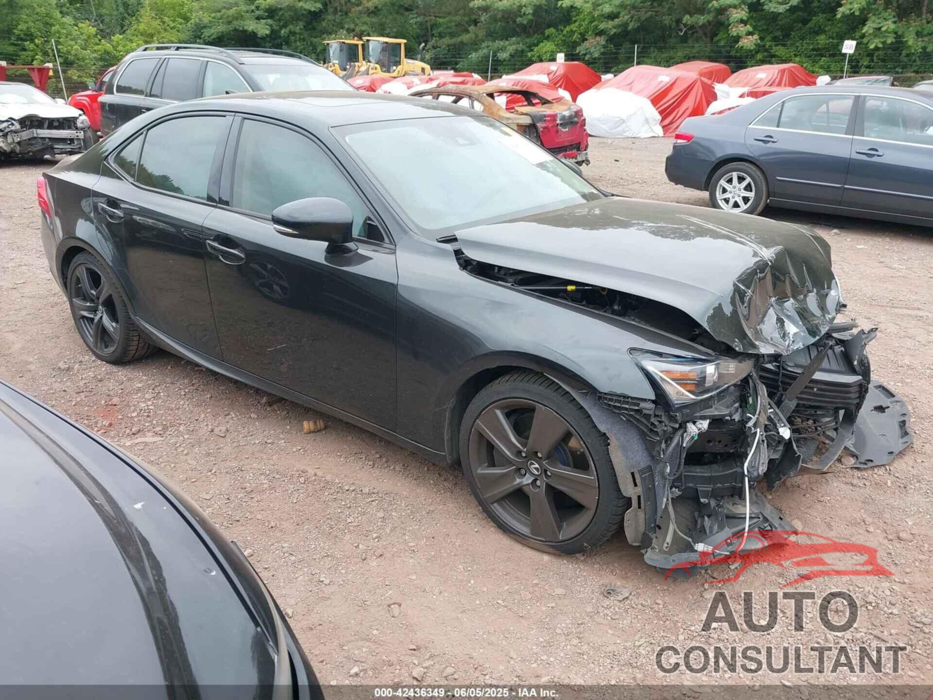 LEXUS IS 2019 - JTHC81D22K5035506