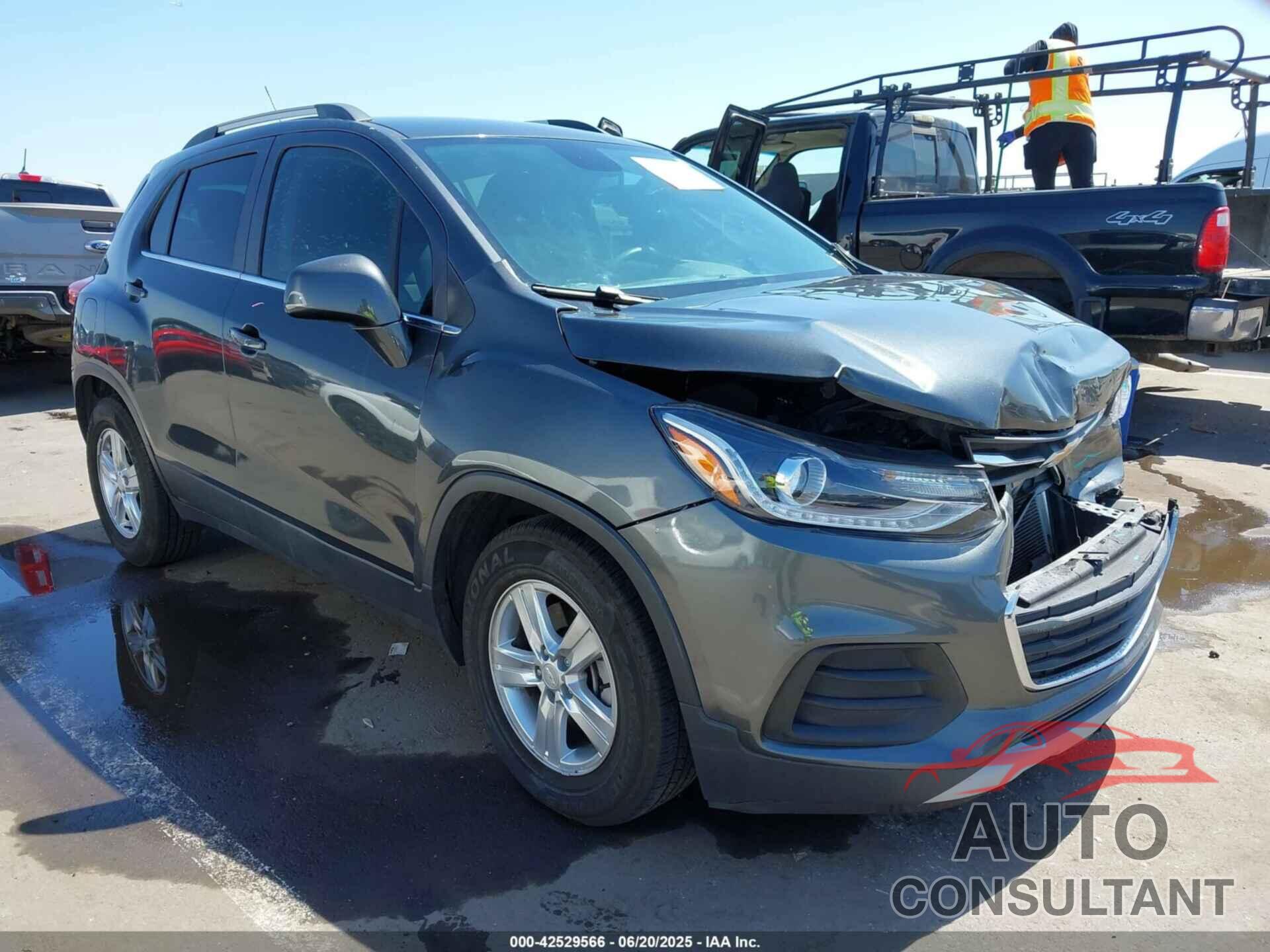 CHEVROLET TRAX 2019 - 3GNCJLSB1KL350244