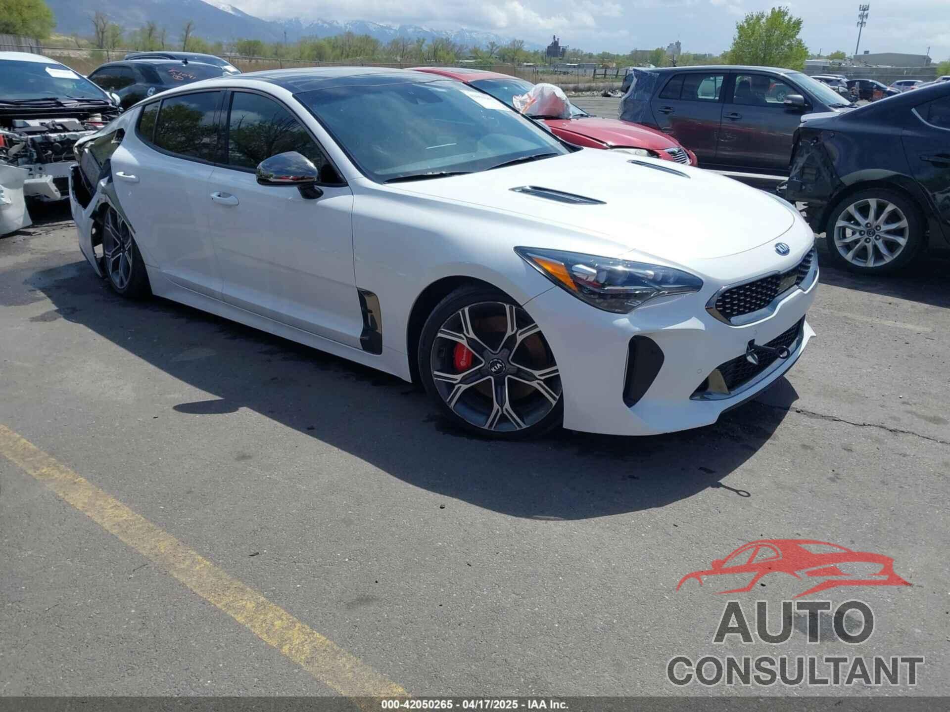 KIA STINGER 2020 - KNAE45LC4L6074873