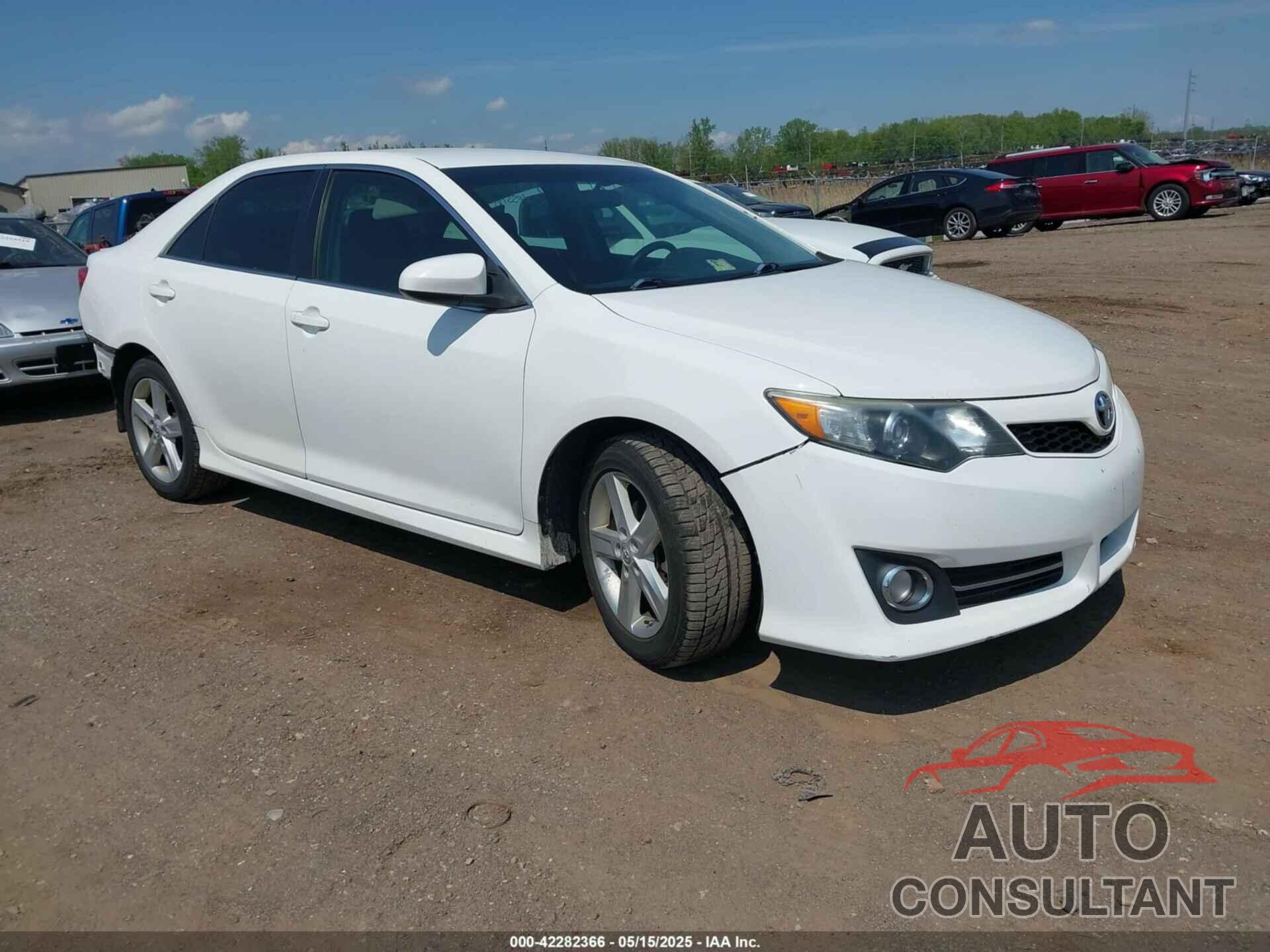TOYOTA CAMRY 2014 - 4T1BF1FK1EU348732