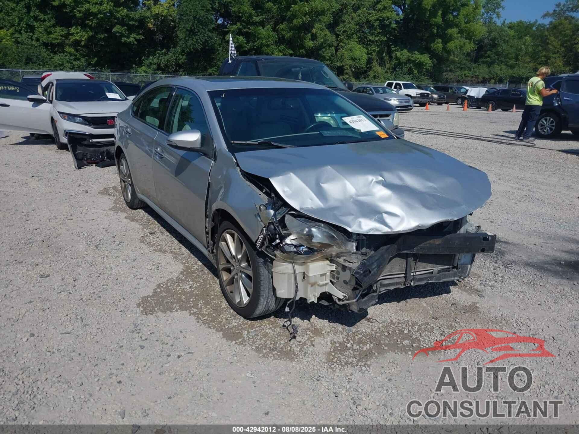 TOYOTA AVALON 2014 - 4T1BK1EB8EU132275