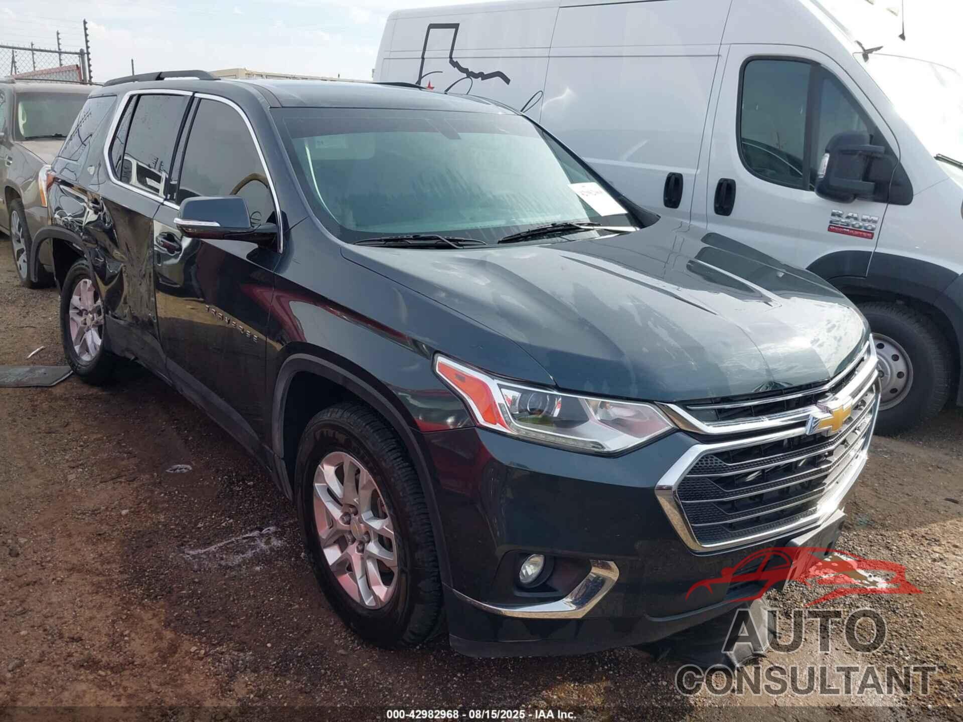 CHEVROLET TRAVERSE 2019 - 1GNERGKW8KJ139447