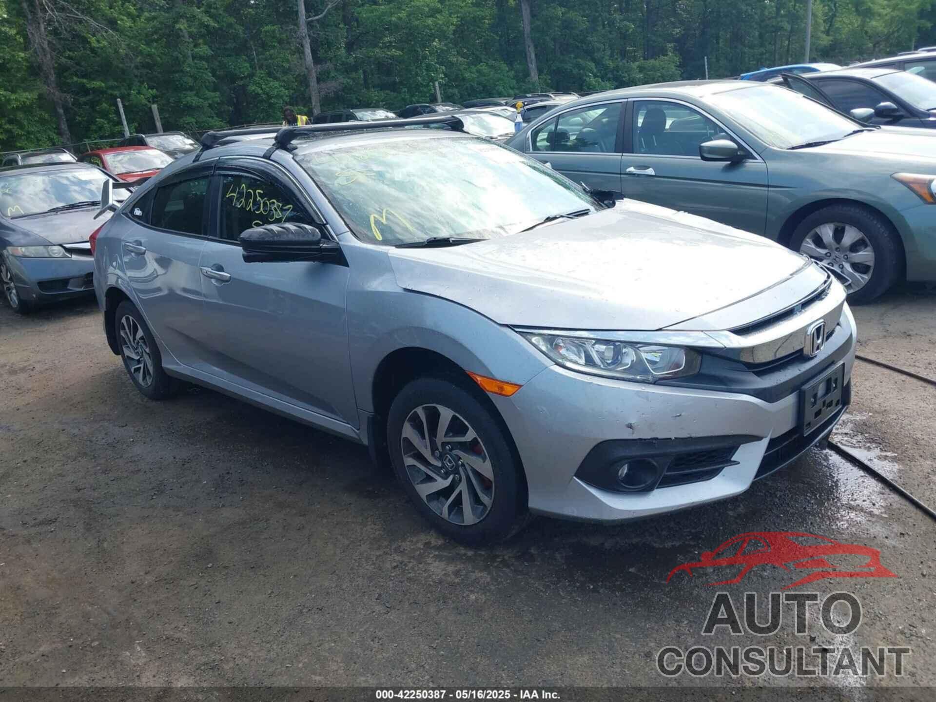 HONDA CIVIC 2016 - 2HGFC2F70GH528484
