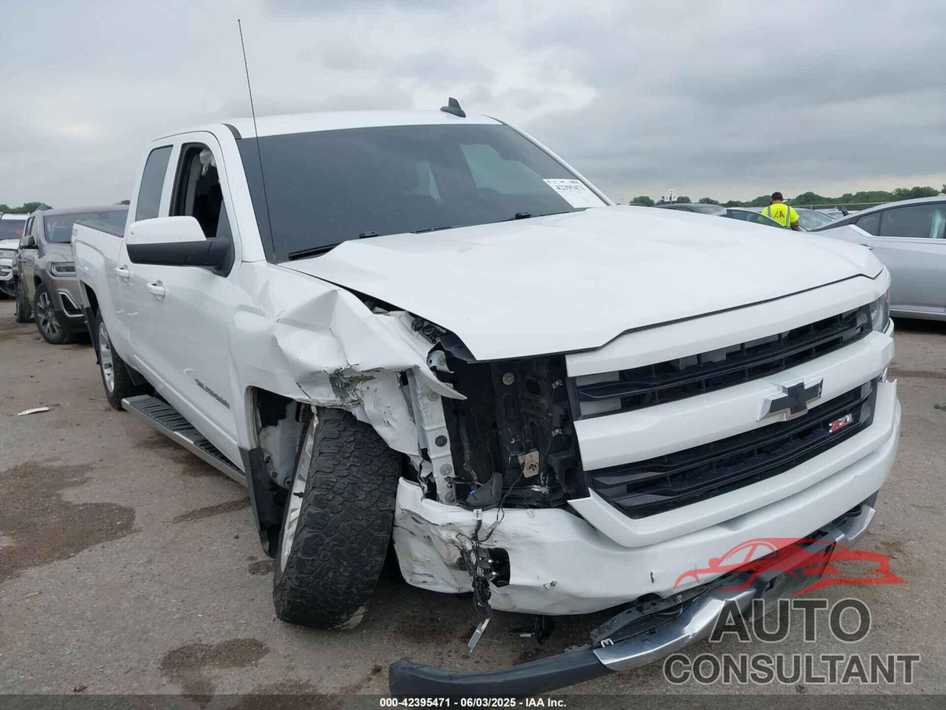 CHEVROLET SILVERADO 1500 2016 - 1GCVKREC6GZ415319