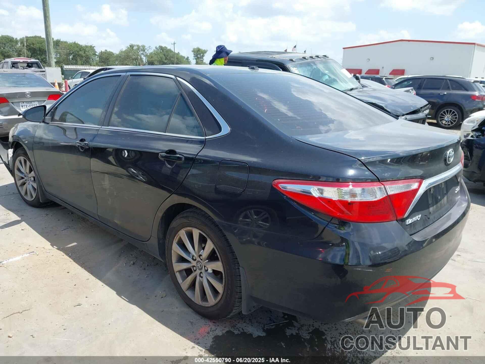 TOYOTA CAMRY 2017 - 4T1BK1FK3HU583004