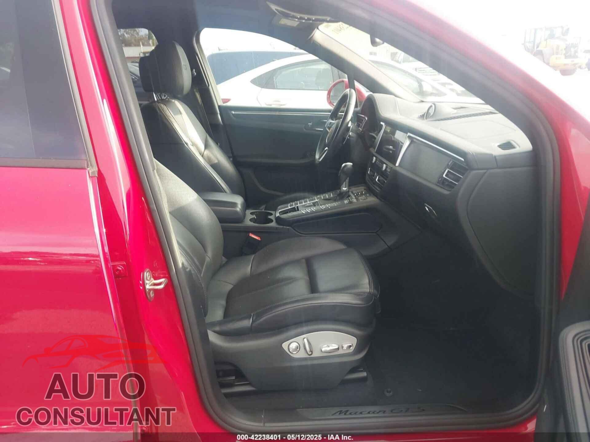 PORSCHE MACAN 2020 - WP1AG2A55LLB55876